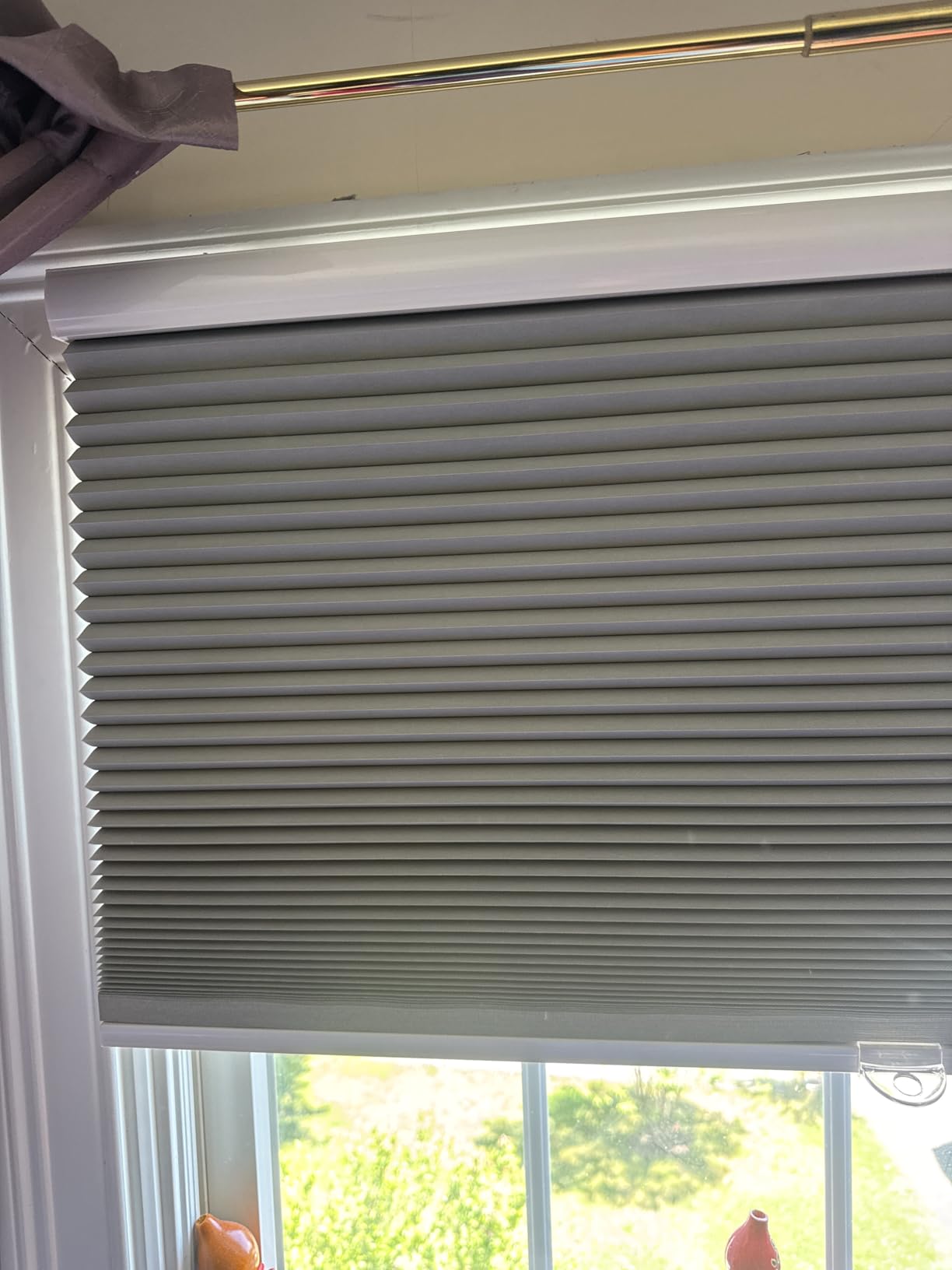 Changshade Cordless Cellular Shades,Blackout Honeycomb Shades for Windows,Pull Down Pleated Blinds,Easy to Install for Indoor Windows and French Doors,White(Blackout),Custom Size customer photo 2