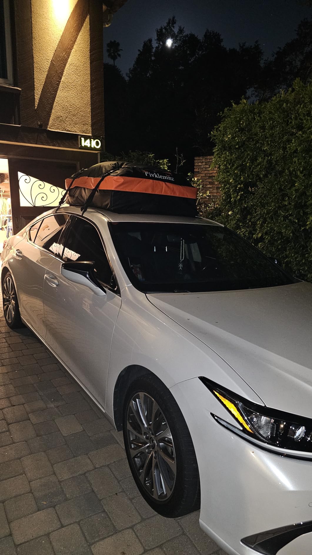 FIVKLEMNZ 21 Cubic Rooftop Cargo Carrier Waterproof Soft Car Roof Bag customer photo 1
