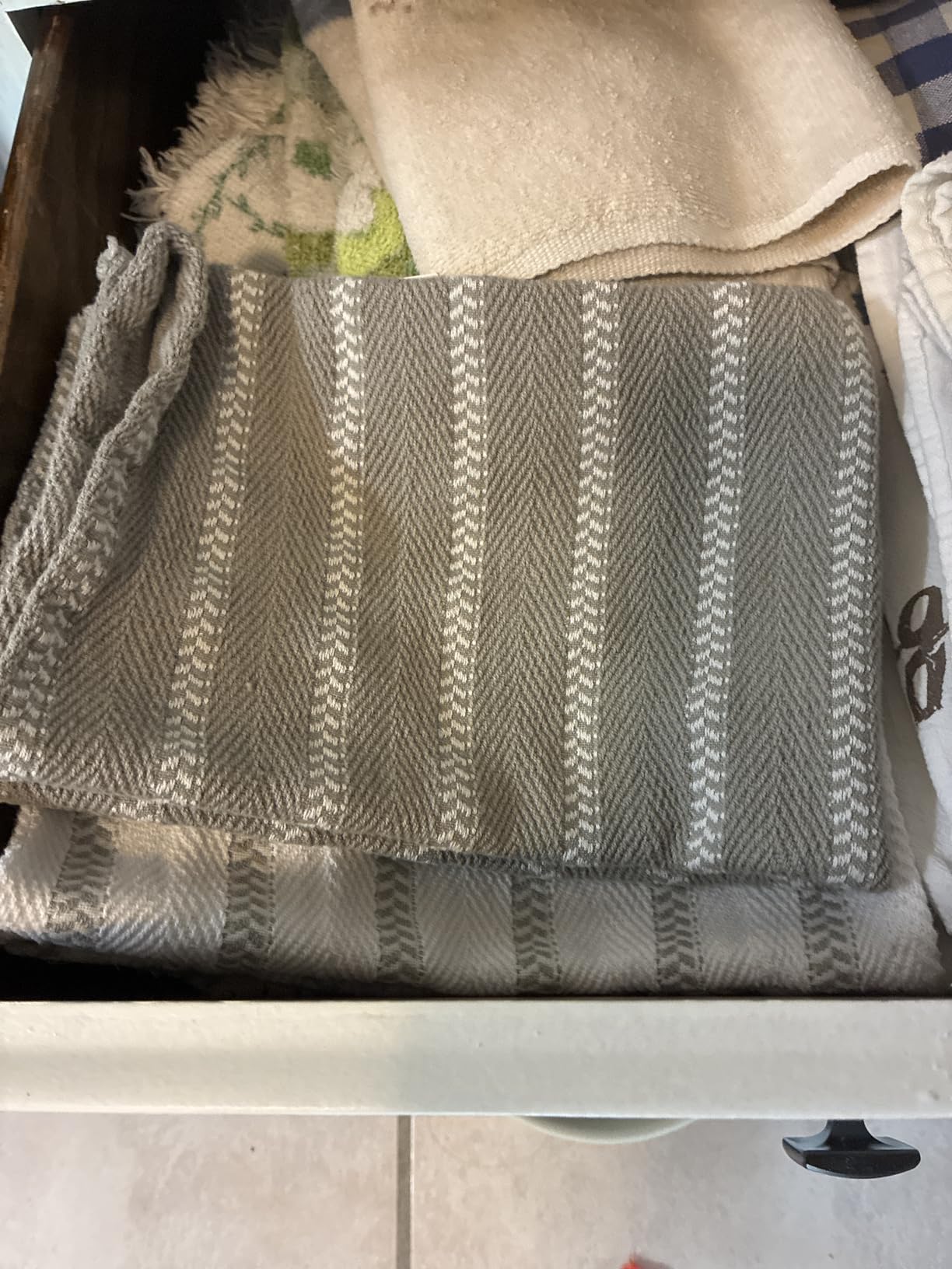 LANE LINEN Dish Towels for Kitchen 100% Cotton Tightly Woven 6 Pack - Olive customer photo 2