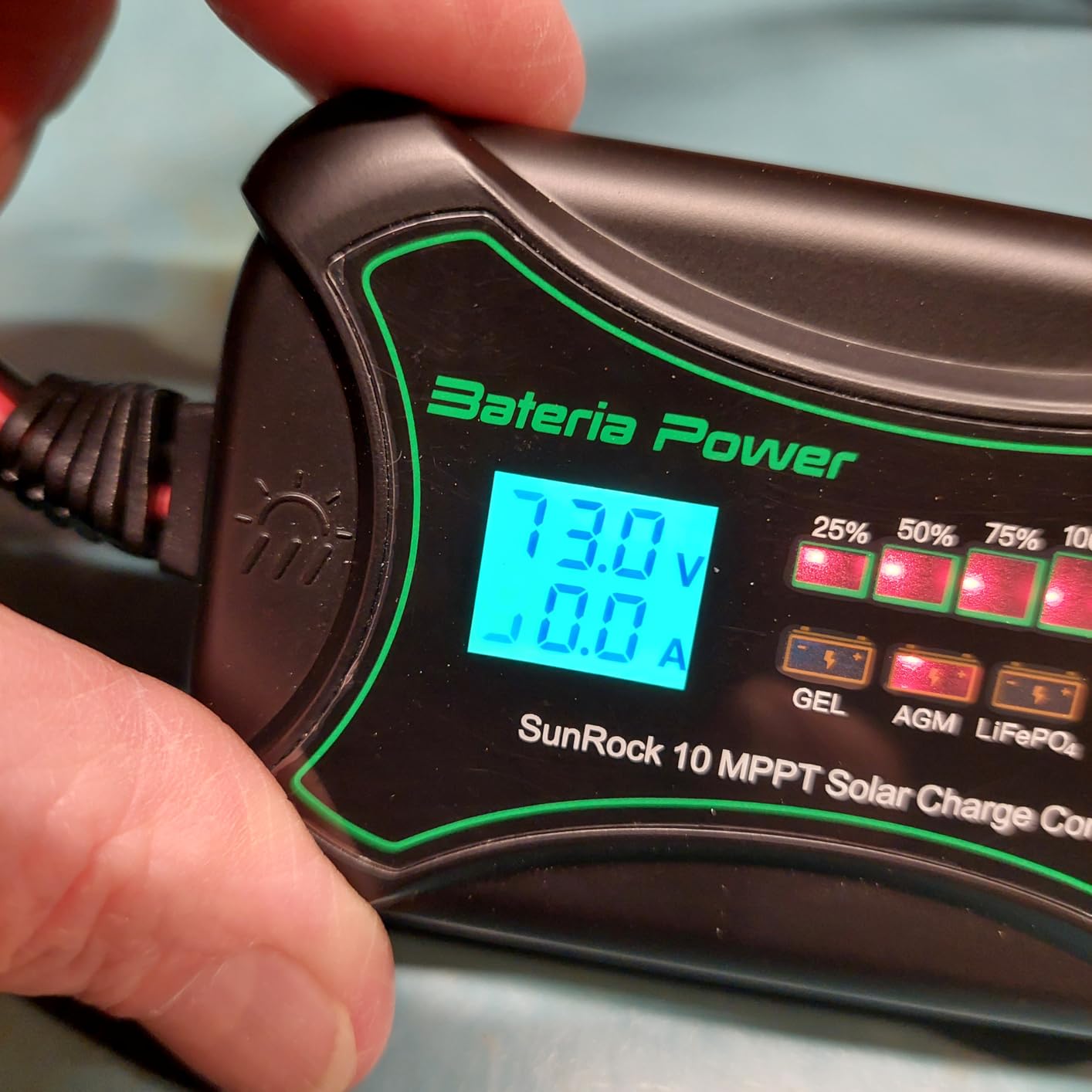 10Amp 12 Volt MPPT Solar Charge Controller, Bateria Power Intelligent Portable Solar Panel Controller, Max PV 150W 30Voc Solar Regulator for Gel AGM Lead-Acid, Lithium LiFePO4 Battery (SunRock 10) customer photo 2