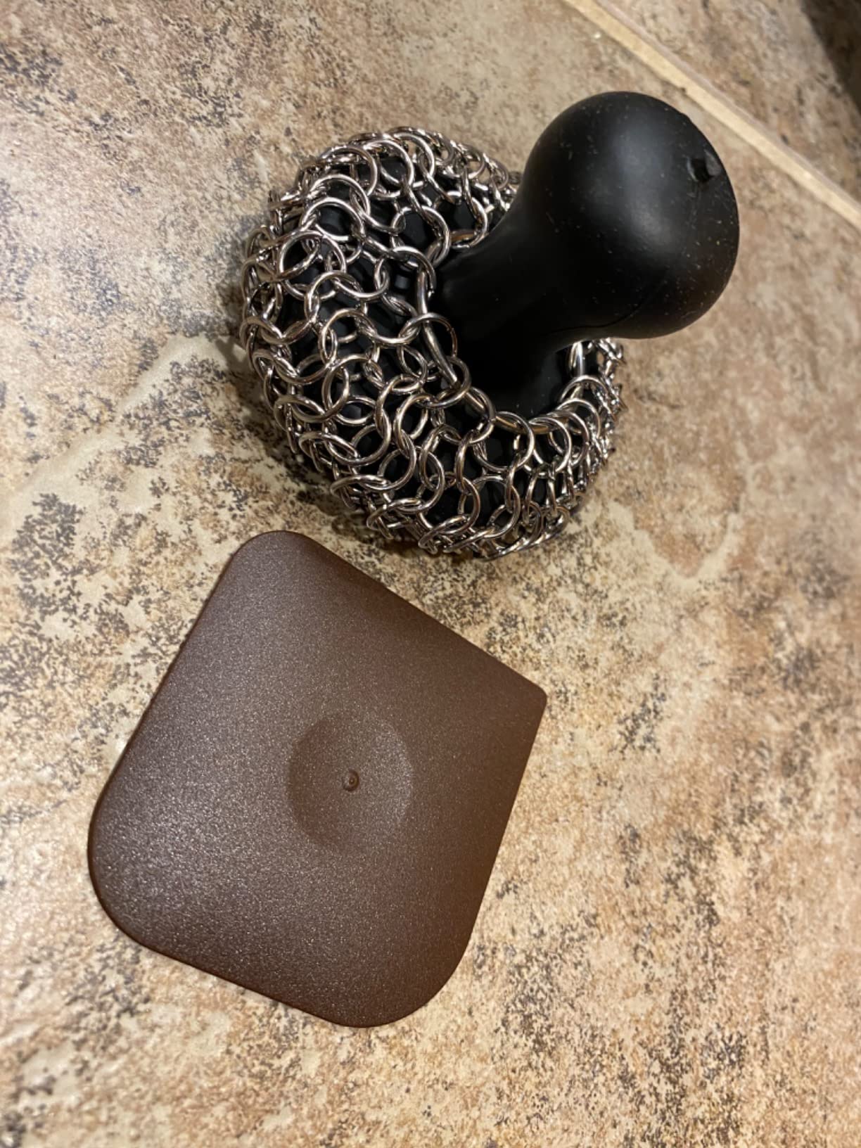 Herda Cast Iron Cleaner Scrubber +Pan Scraper, Patented Chain Mail Scrubber customer photo 2