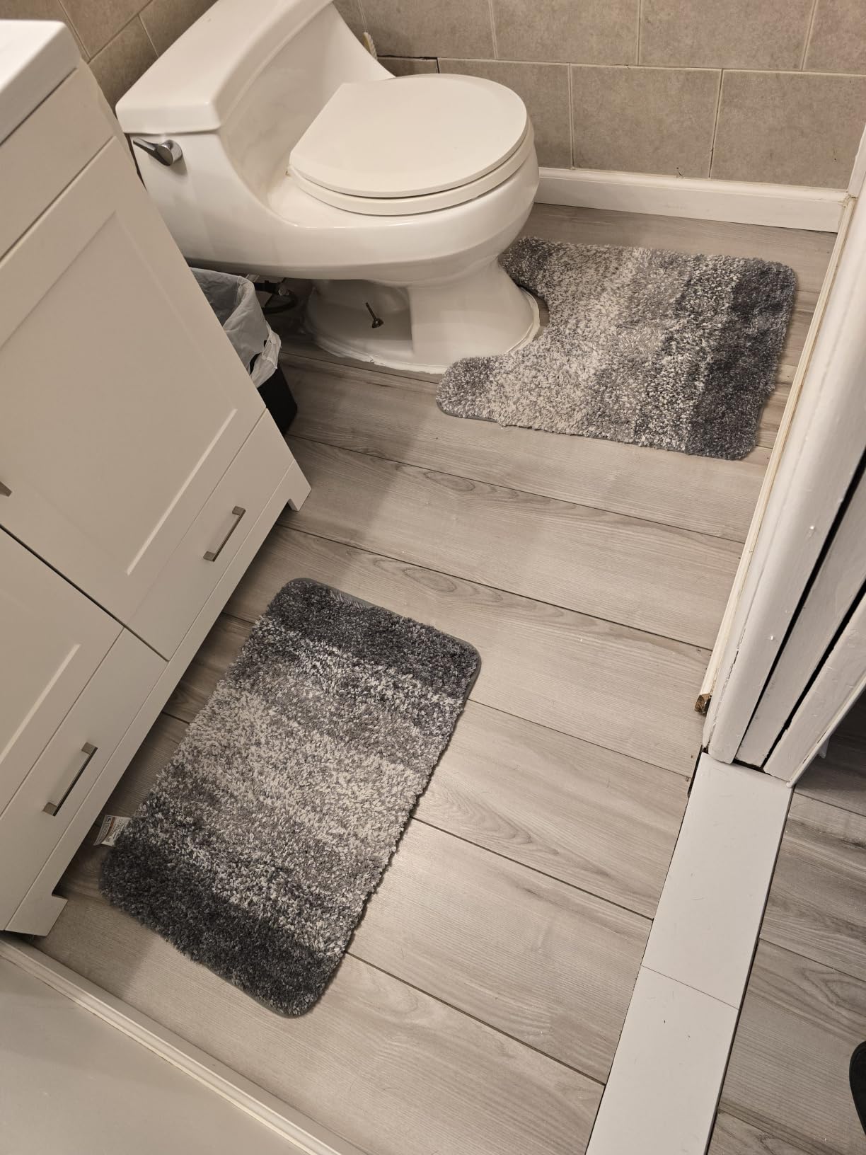 OLANLY Micorfiber Bathroom Rug Set 2 Piece, Soft Absorbent Bath Mats, Grey customer photo 1