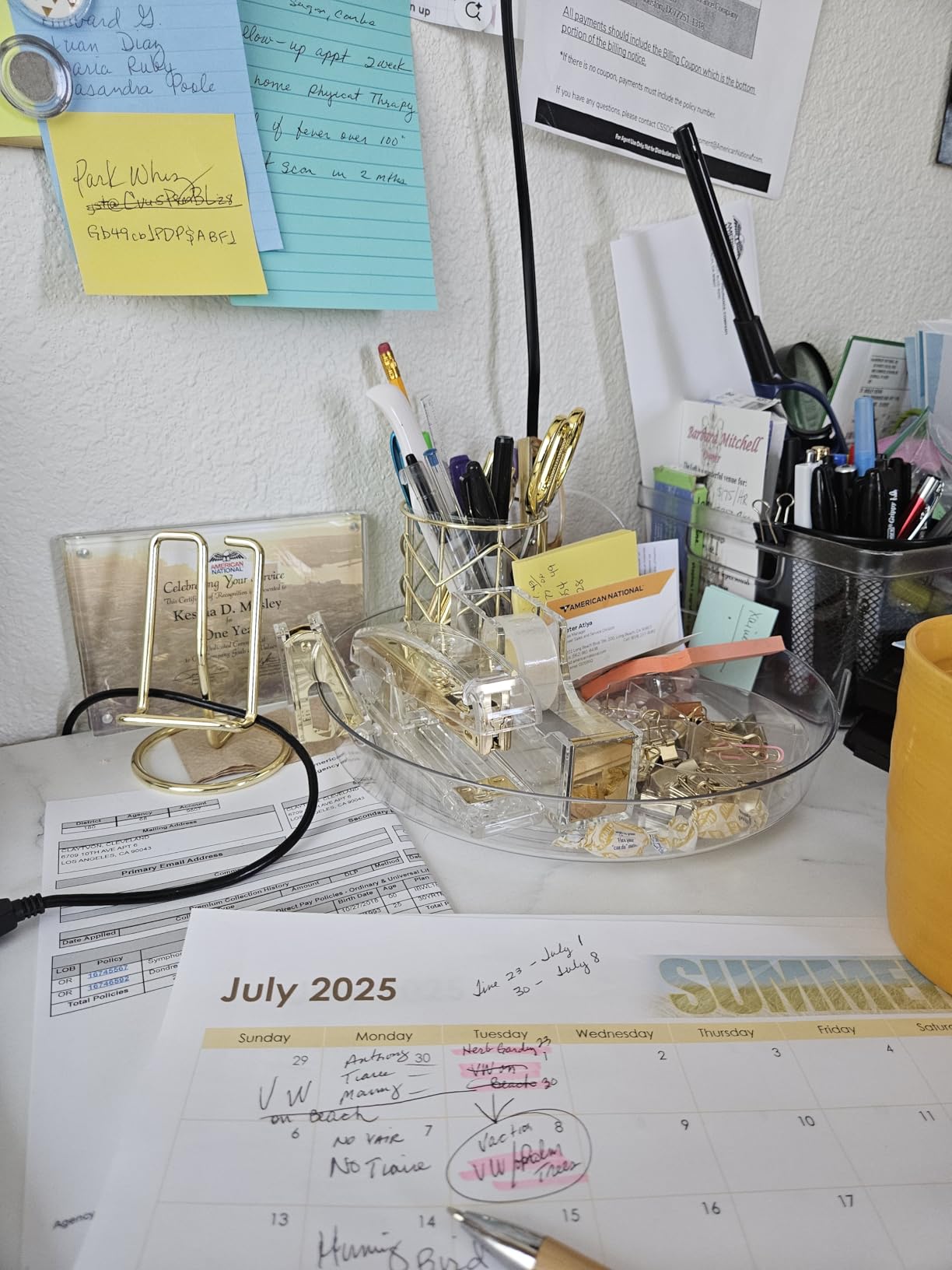 Gold Acrylic Office Supplies Set Stapler Pen Holder Phone Stand customer photo 2