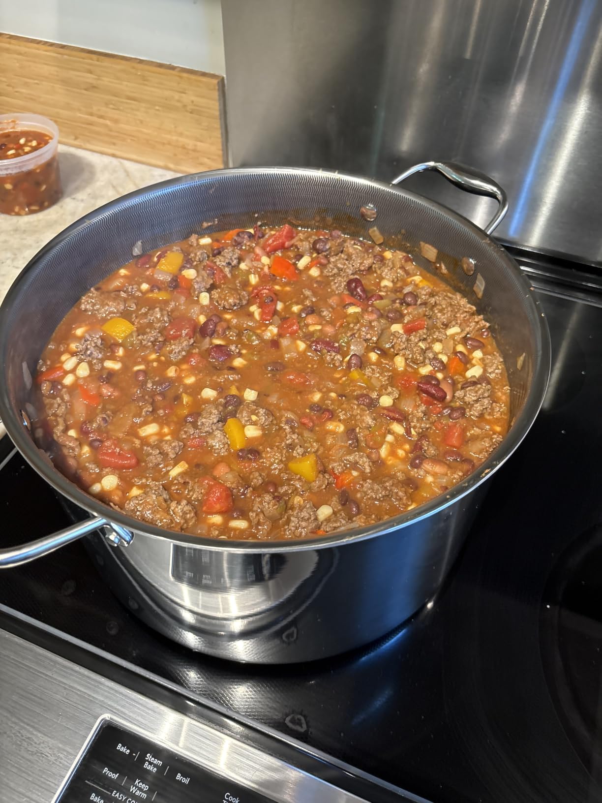 HexClad 5QT Hybrid Nonstick Braiser Dutch Oven with Lid, Induction Ready customer photo 2