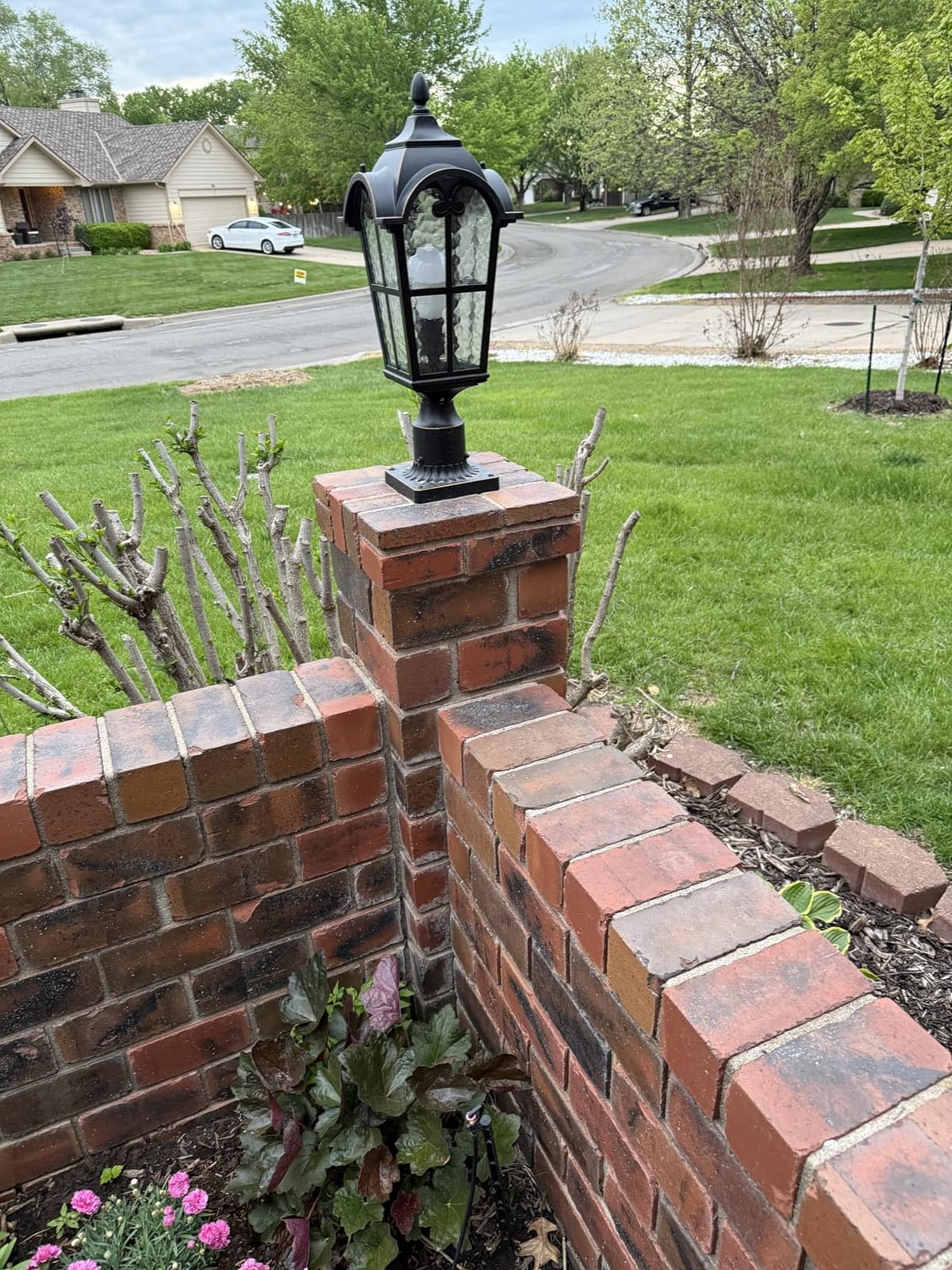 EDISHINE Large Size Dusk to Dawn Outdoor Post Light, 21.9'' H 120V Pole Light Fixture with Pier Mount Base, Waterproof Exterior Lamp Post Lantern Head for Yard, Driveway, Fence, Black, Hardwired customer photo 2