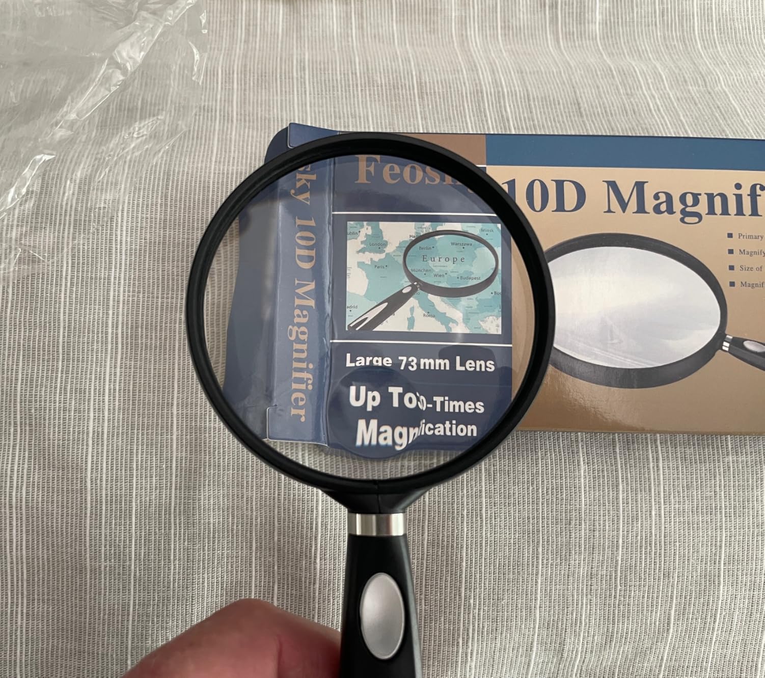 Feosky Handheld Reading Magnifier, 10X Magnifier, 75mm Shatterproof Lens, Non-Slip Handle for Adults Close Work, Seniors Reading and Nature Exploration, Hobby Observation(Silver) customer photo 1