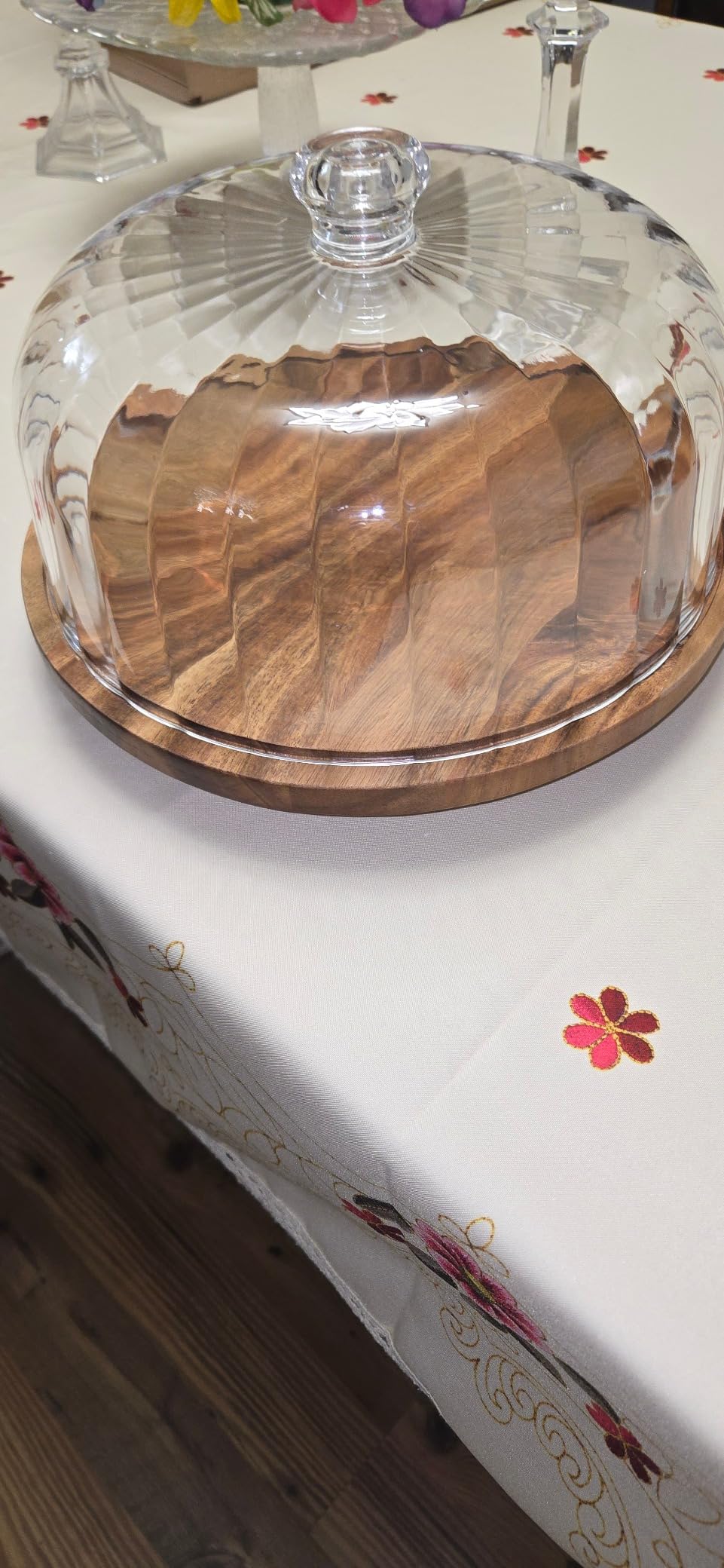 cutesun Cake Stand with Lid, 10.8'' Shatterproof Acrylic Dome (Not Glass), 11.8'' Rotating Acacia Wood Cake Display Stand for Wedding Birthday Party Dessert customer photo 1