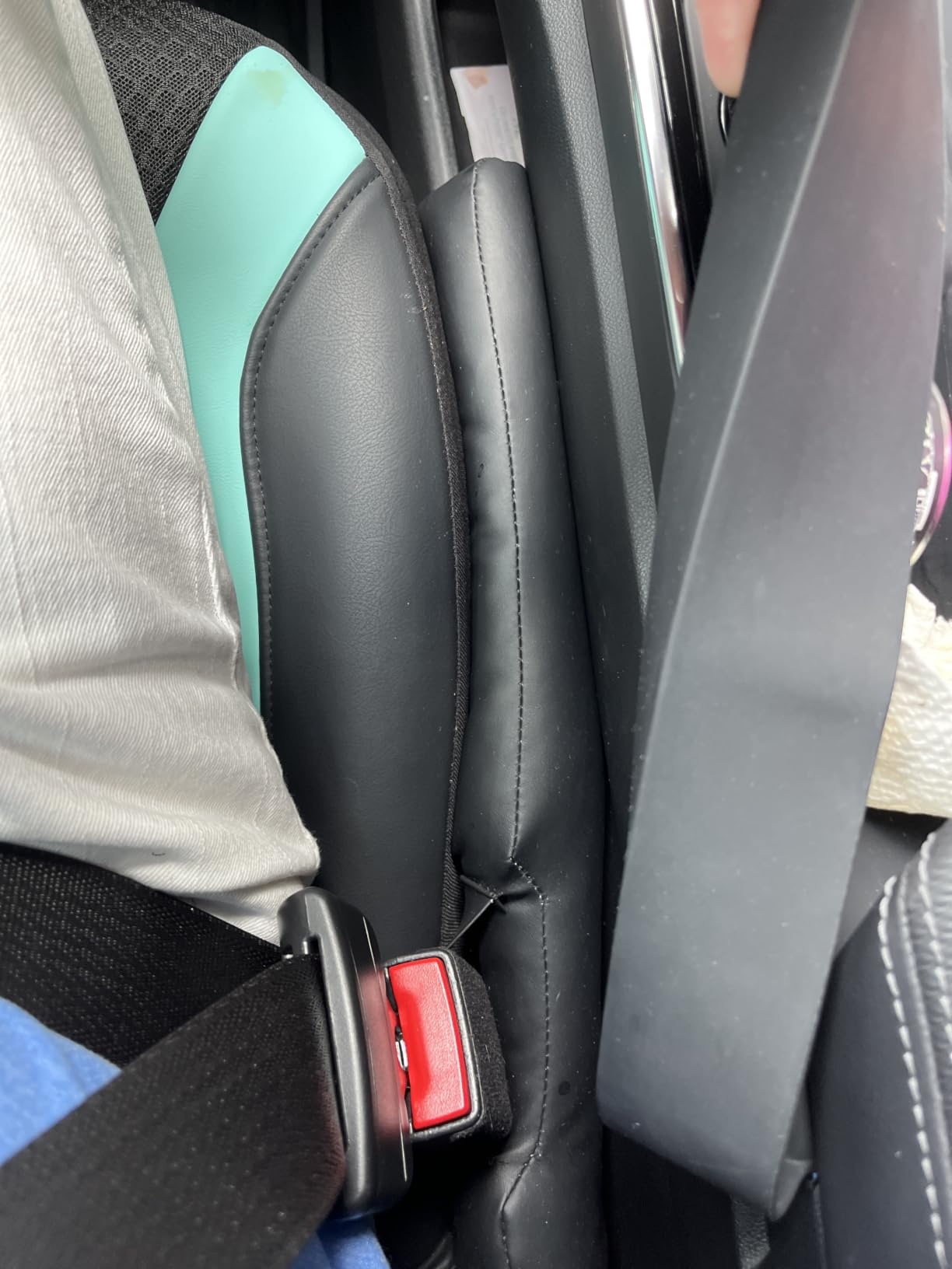 Leather Car Seat Gap Filler Universal for Car Truck SUV to Block The Gap Between Seat and Console Stop Things from Dropping 2 Sets Black customer photo 2