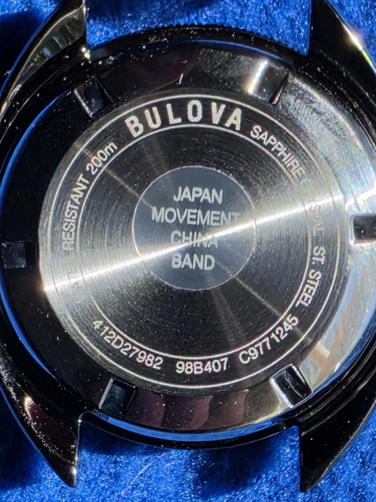 Bulova Men's Oceanographer Snorkel GMT Automatic Grey Ion Plated Stainless Steel Case Watch, Black and White Unidirectional Rotating Bezel, Gray Silicone Strap, White Dial Style:98B407 customer photo 1