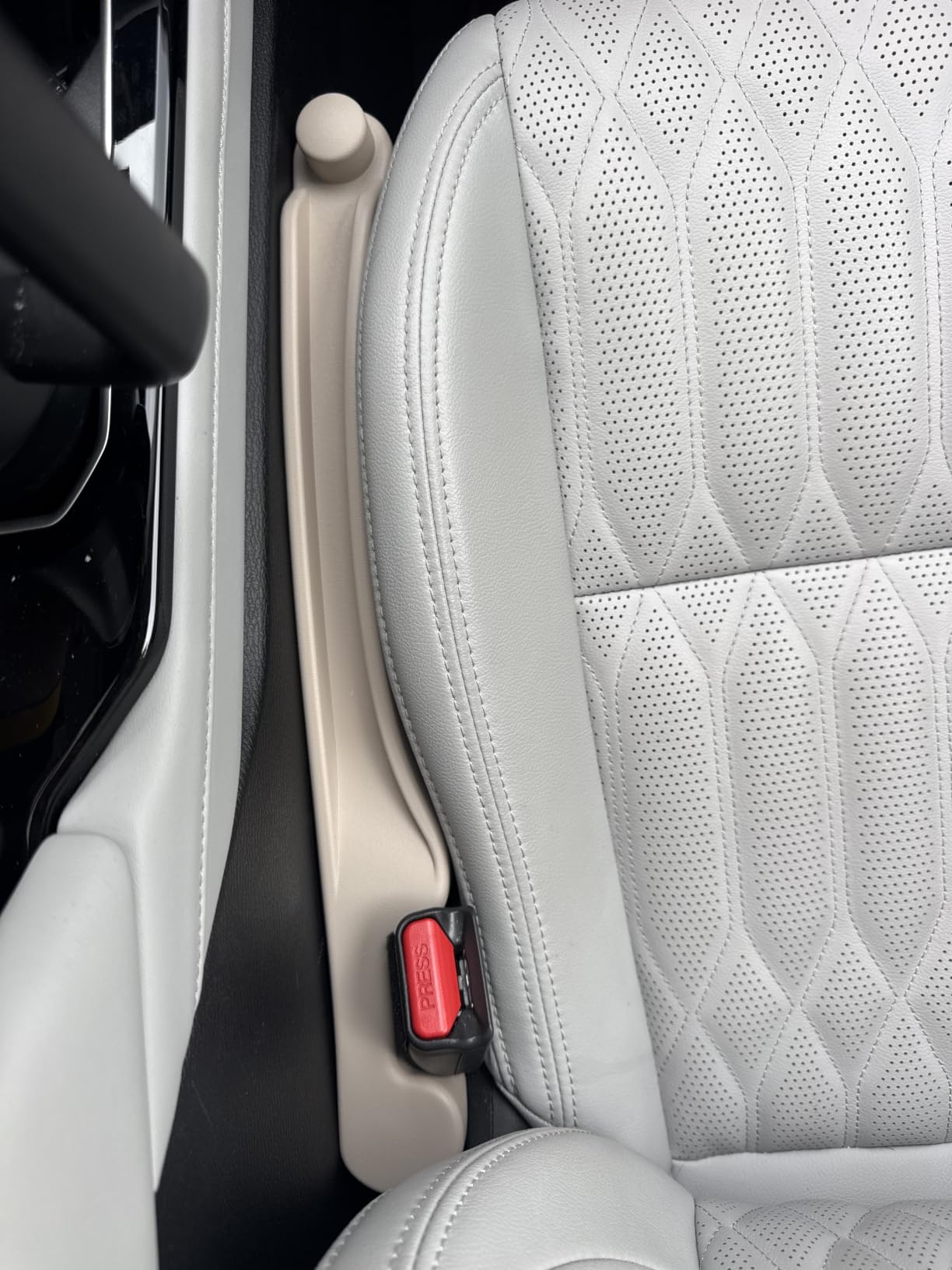 Givifive Car Seat Gap Filler Organizer 2Pack Soft Foam 3IN1 Multifunctional customer photo 1