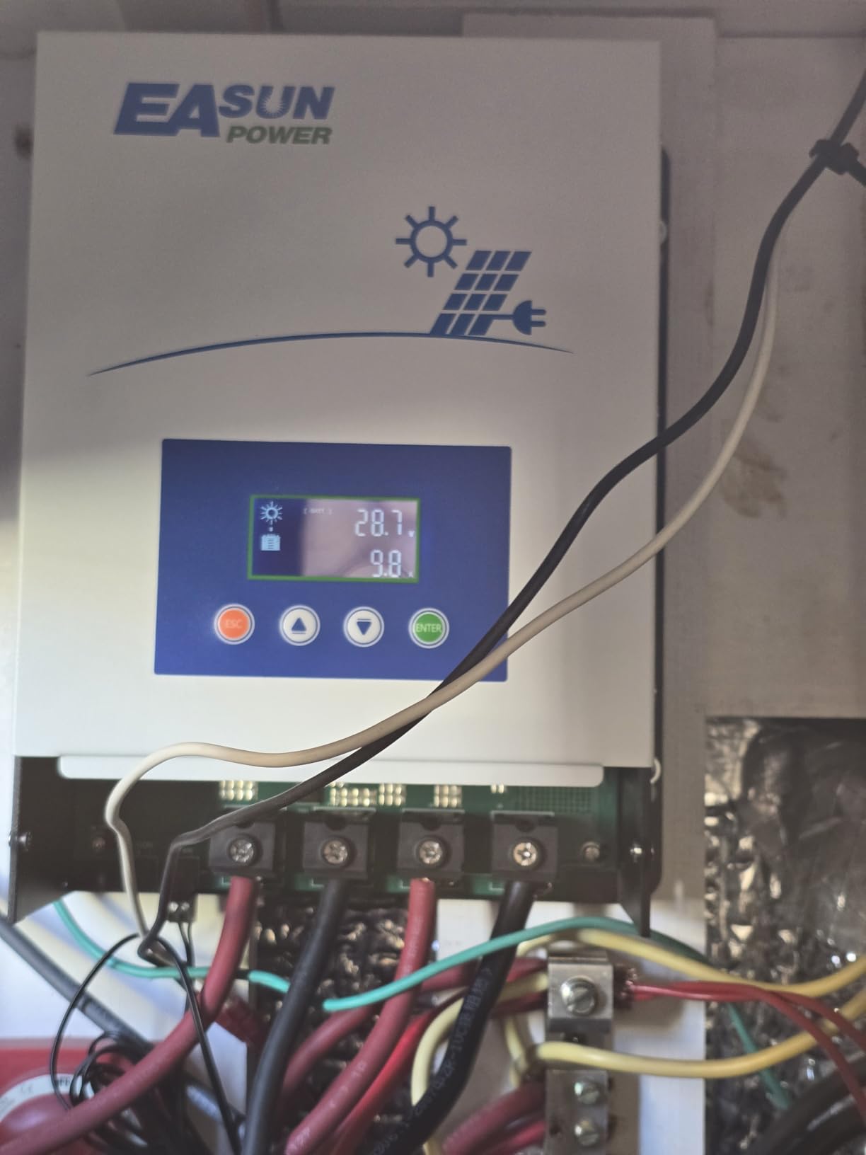 POWLAND 100A MPPT Solar Charge Controller,12V/24V/36V/48V Auto,Max Input 150V LCD Display Regulator Intelligent Regulator Charge Controller customer photo 2
