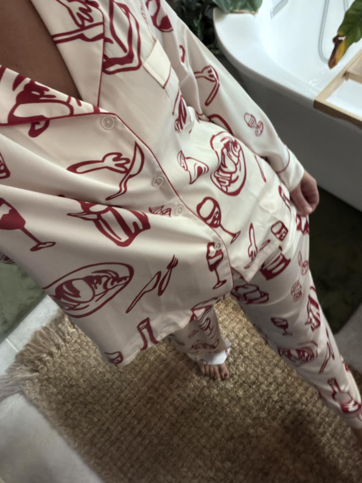 YiNi LuLu Womens Silk Satin Pajamas Set Button Down 2 Piece Pjs Long Sleeve Oversized Sleepwear with Pockets customer photo 1