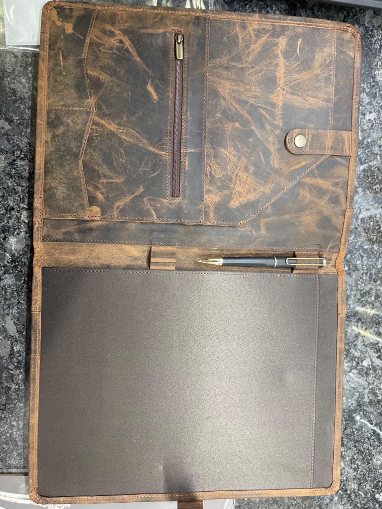 Leather Portfolio, Leather Binder with Pen, Leather Portfolio for Men and Women, Leather Padfolio, Leather Folder, Portfolio Binder, Business Portfolio Men and Women customer photo 2