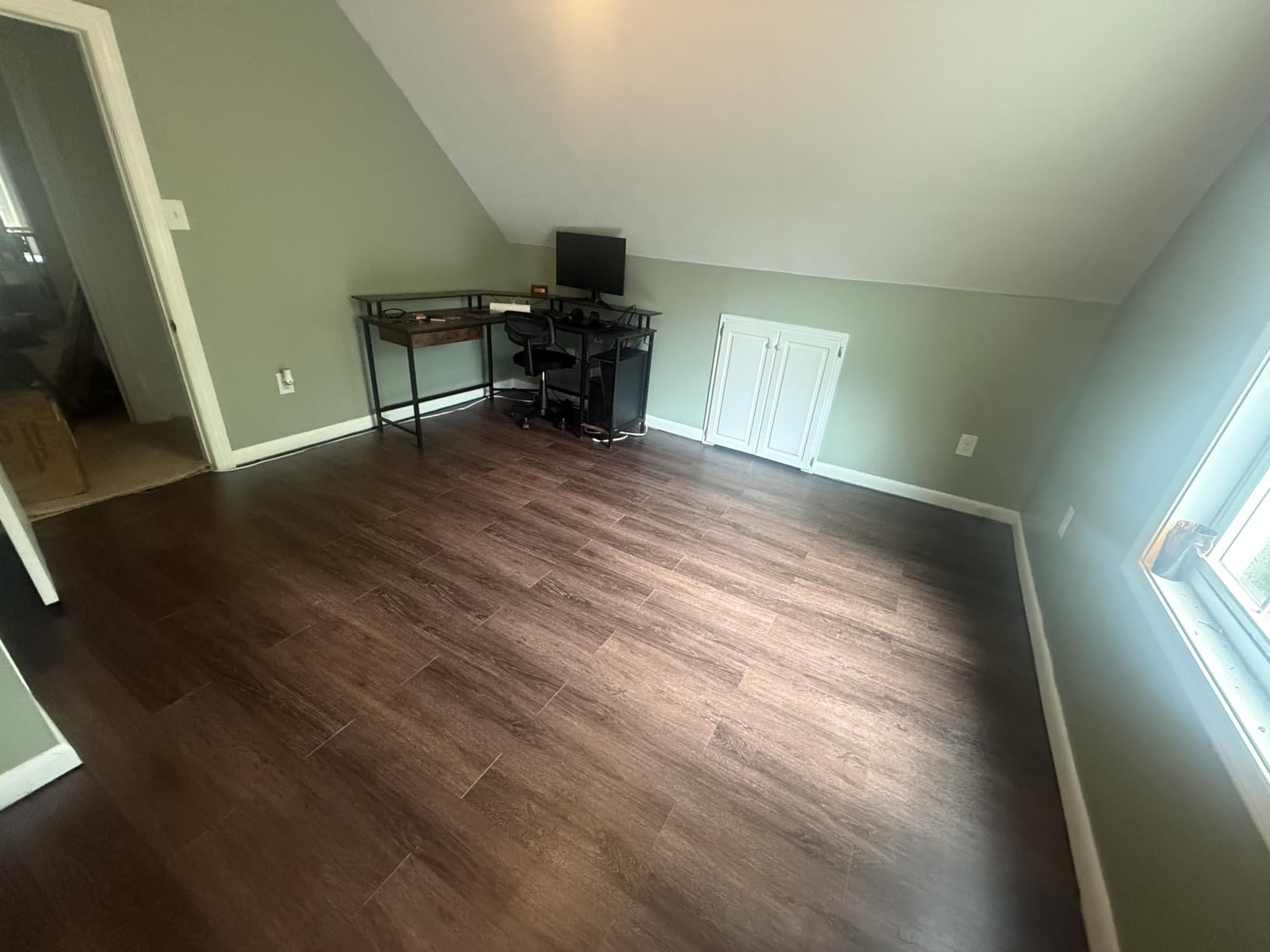 Art3d 36-Pack Peel and Stick Vinyl Floor Tiles (54 Sq.Ft), Grey Ash customer photo 1