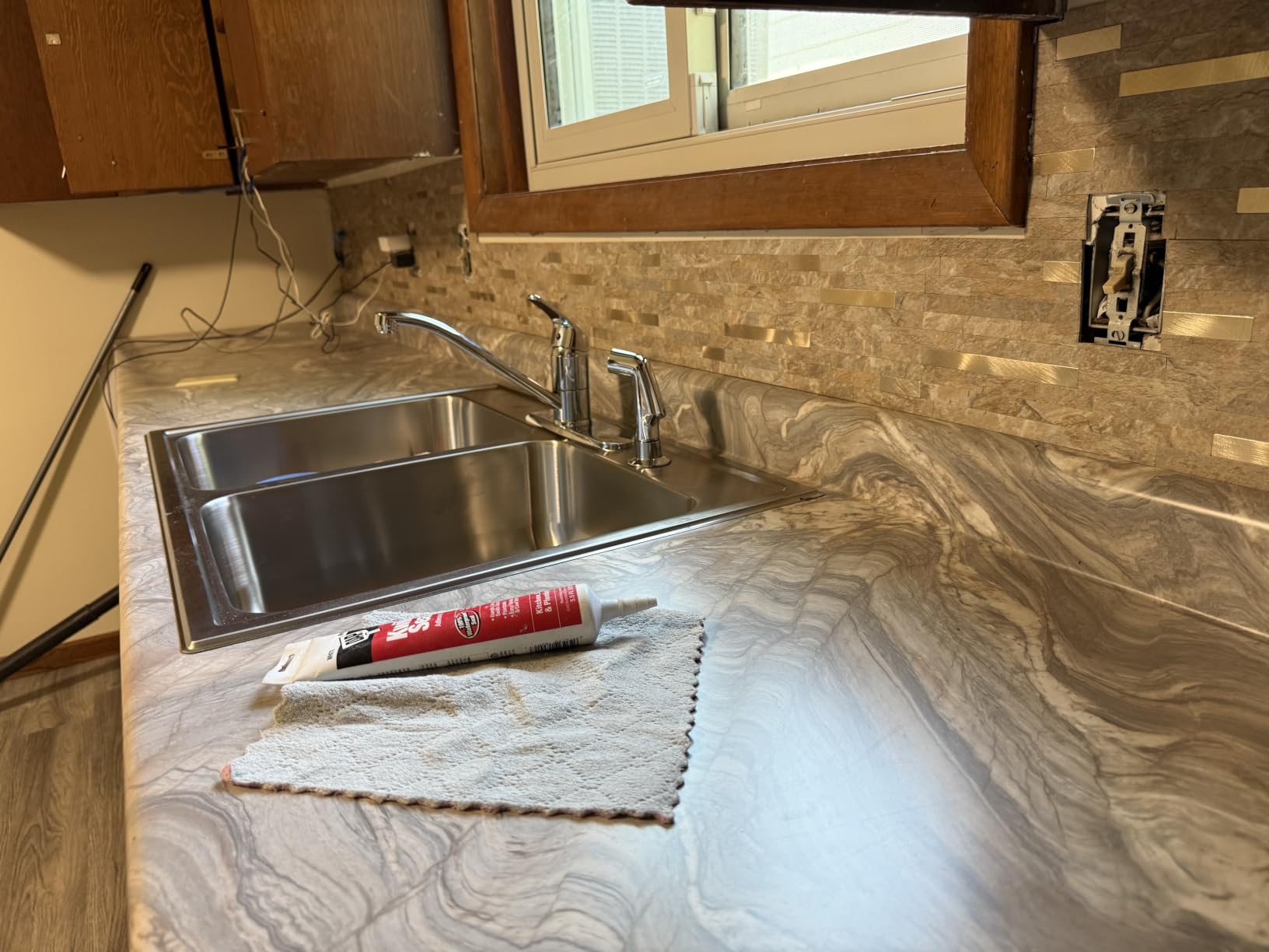 StyloVue 20 Sheets Peel and Stick Backsplash for Kitchen, White Marble with Metal Silver Look Stick on Tile Upgrade Your Kitchen Backsplash, RV, Fireplace customer photo 1
