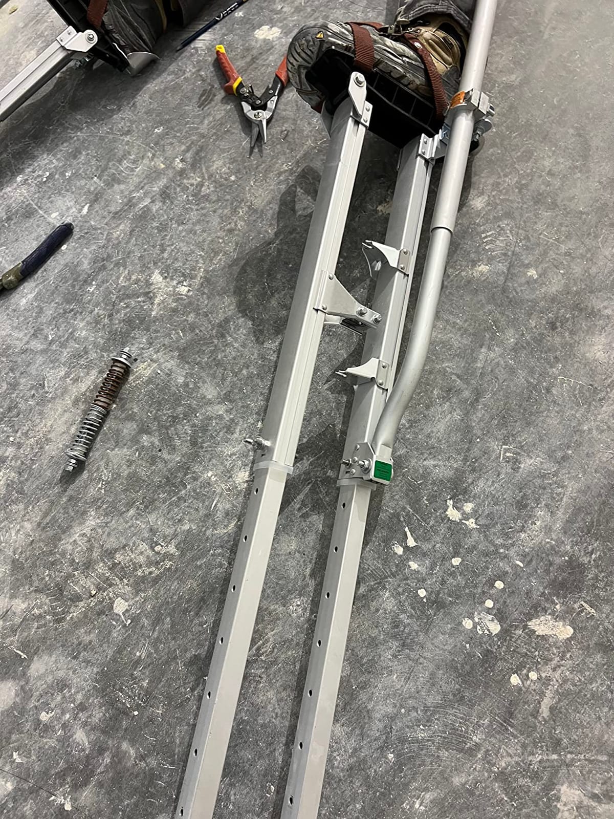 Drywall Stilts Walking Taping Professional Aluminum Tool Stilt 24
