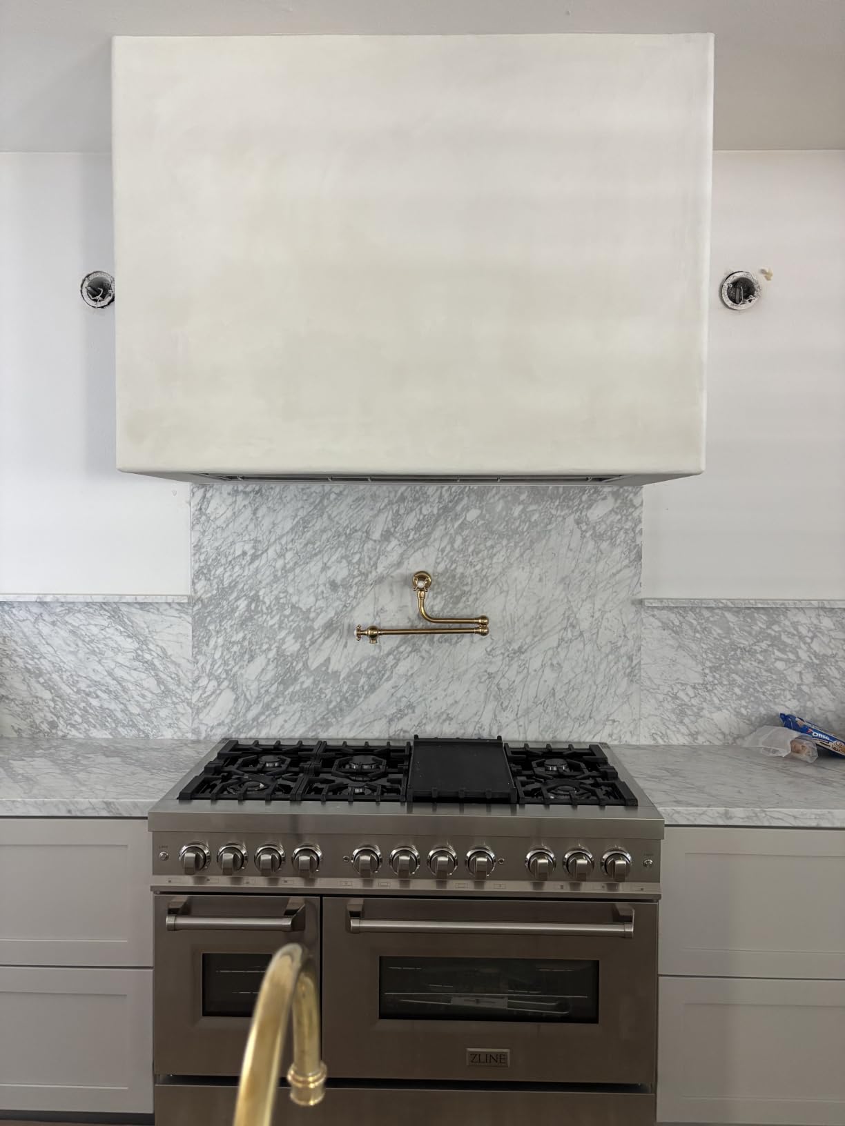 SureCrete MicroTek One Coat | White | 40 lb | Thin Concrete Overlay Microcement Micro Topping Smooth customer photo 1