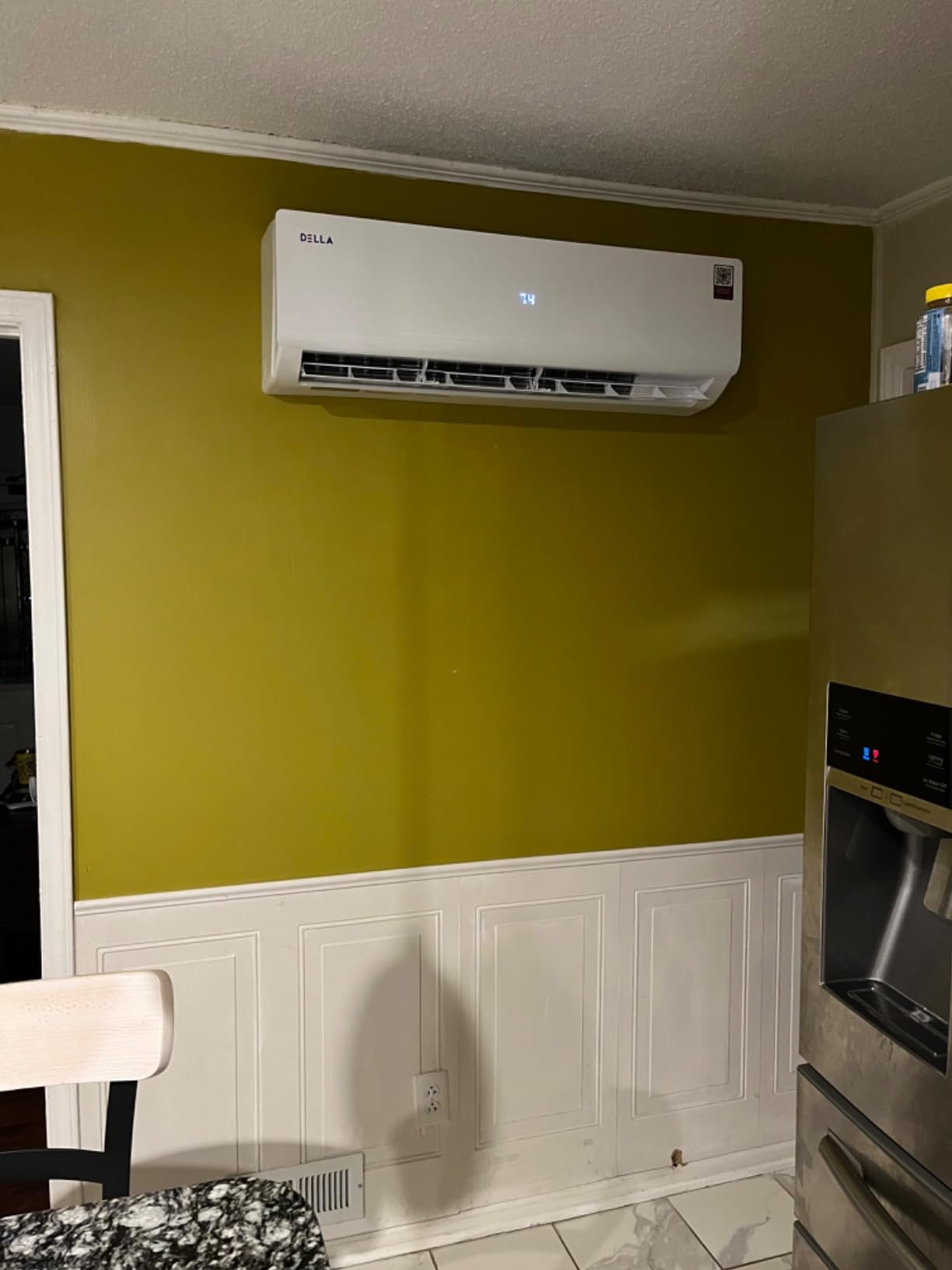 DELLA 35K BTU 4 Zone Mini Split AC (3x9K+12K), 19 SEER2, 16ft Kits | Heating/Cooling, Ductless Inverter HVAC, Alexa/WiFi, 208-230V, Pre-Charged Outdoor Unit, Wall Mounted, AHRI Certified customer photo 2