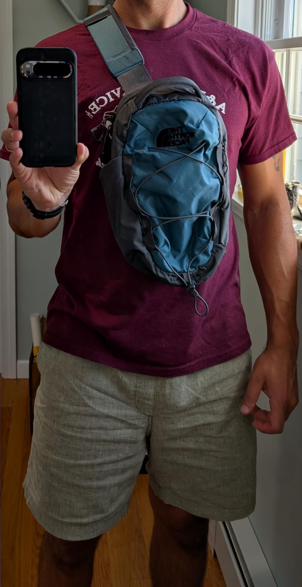 THE NORTH FACE Borealis SIing Bag | Crossbody Adjustable Strap, Water Repellent Finish, Multiple Compartments, Tablet Sleeve customer photo 1