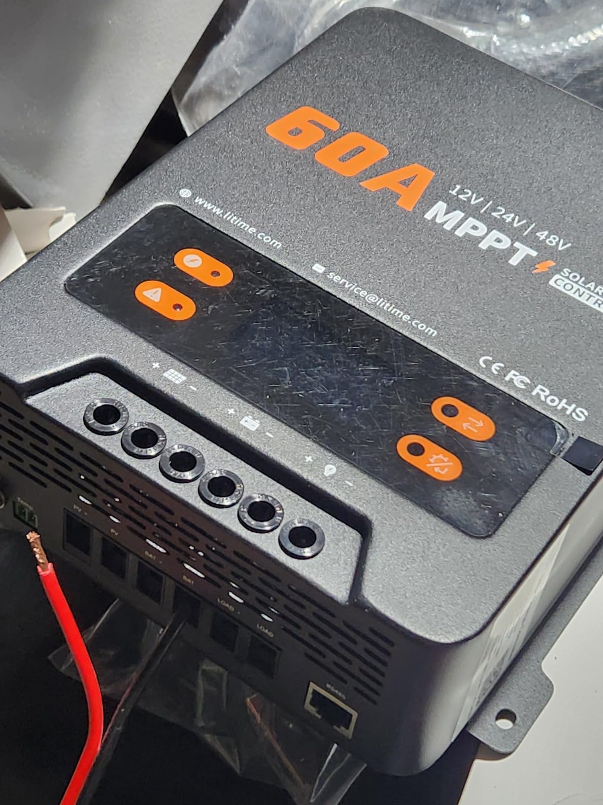 LiTime 12V-48V 60A MPPT Solar Charge Controller, Max 200V PV Input customer photo 1