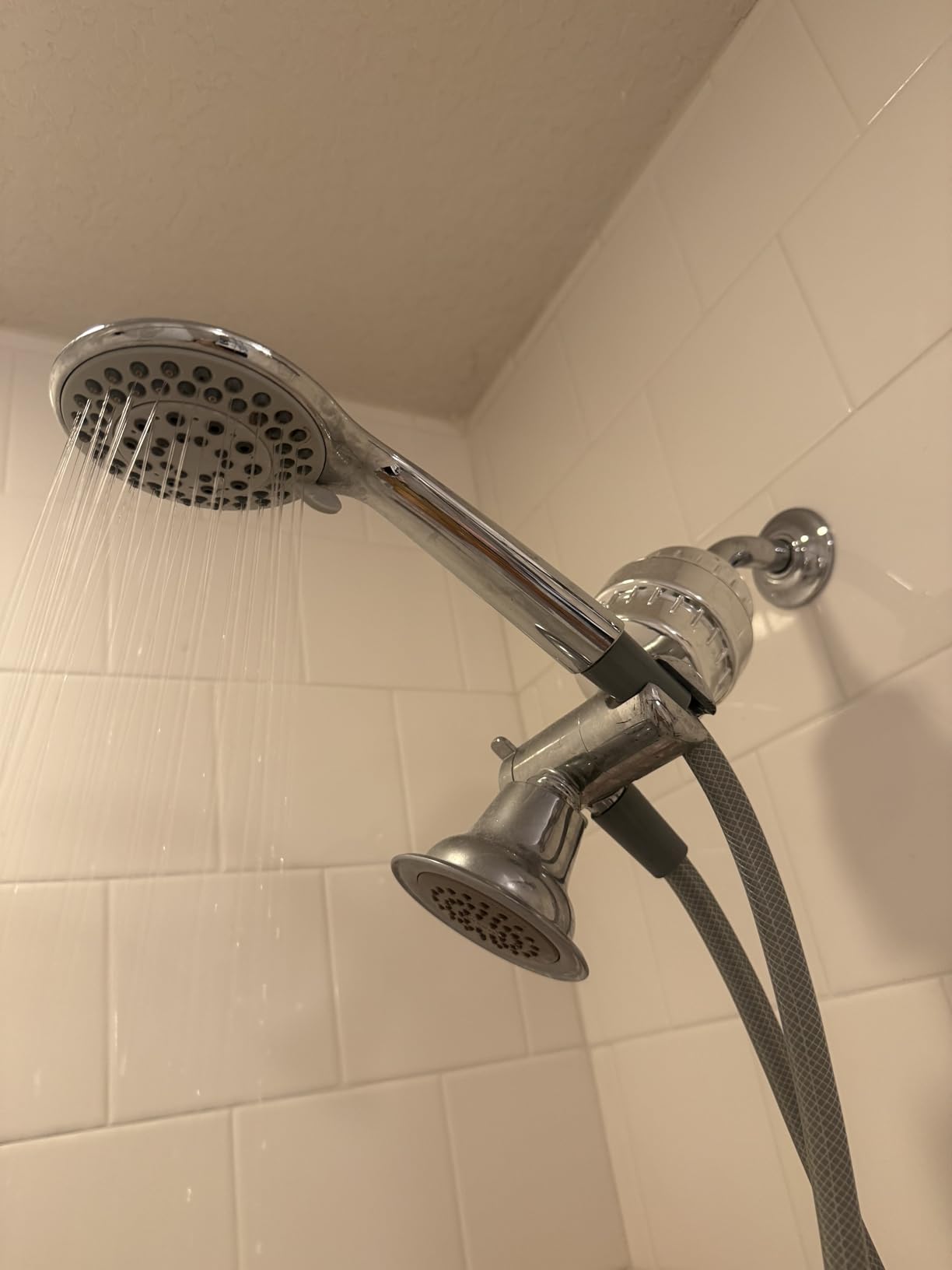 Shower Filter - 20 Stage Filtration with 2 Replacement Cartridges customer photo 1