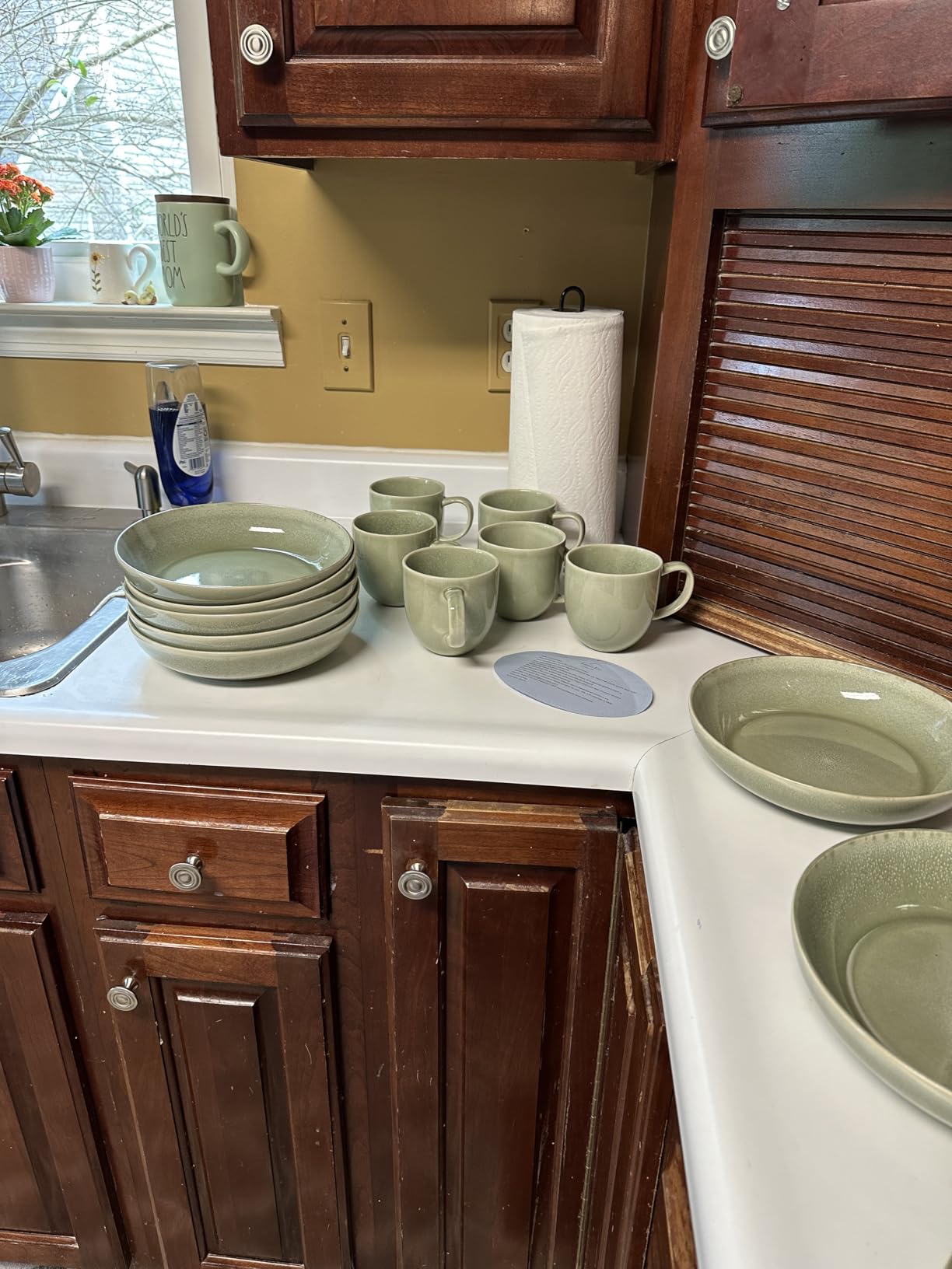 AmorArc Stoneware Dinnerware Sets for 8, 24 Piece Plates and Bowls Sets customer photo 2