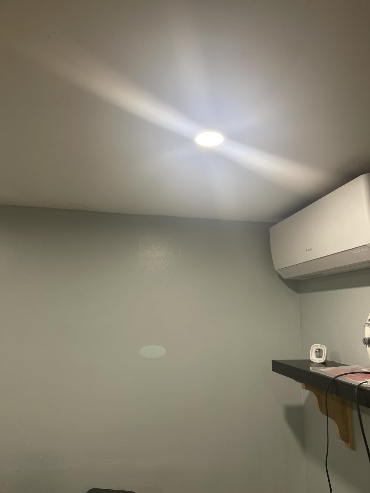 DAMINY 24 Pack 6 Inch LED Recessed Lighting, Canless Wafer Downlight, White customer photo 1