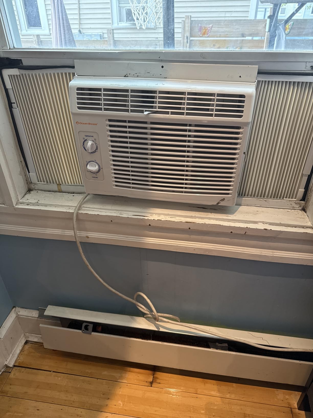 Air Jade Window Air Conditioner Side Panels with Frame, Adjustable AC Side Panels for Most 5,000 to 14,000 Btu Window AC Units, Extra Wide Window Air Conditioner Panels and Frame Kit, Pack of 2 customer photo 2