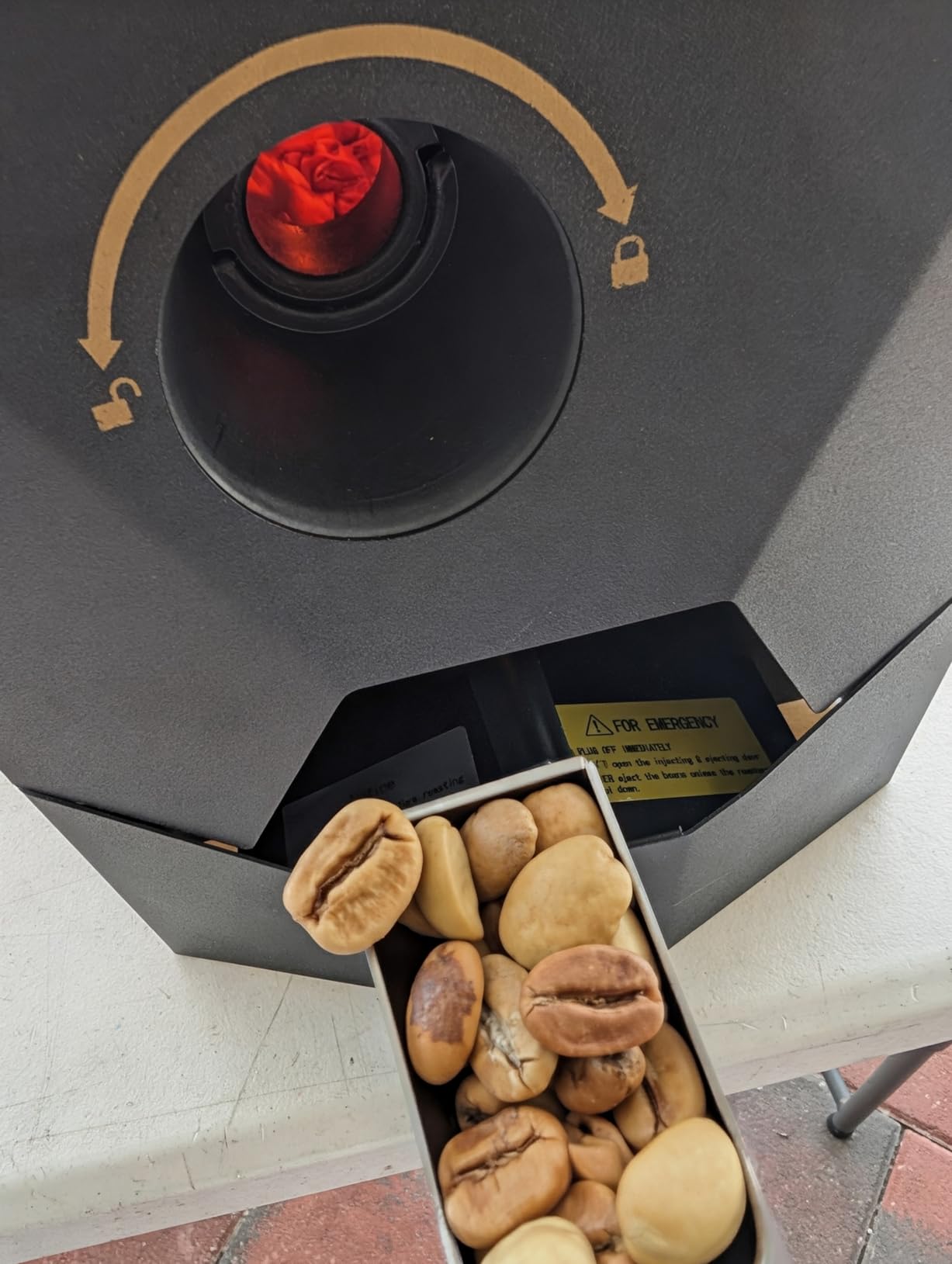 500g Automatic Coffee Roaster Machine for Home Use Wth Smoke Filter(Suitable for Light Roasting), The Smoke Pipes (Suitable for Medium and Dark Roasting) and Chaff Collector customer photo 1
