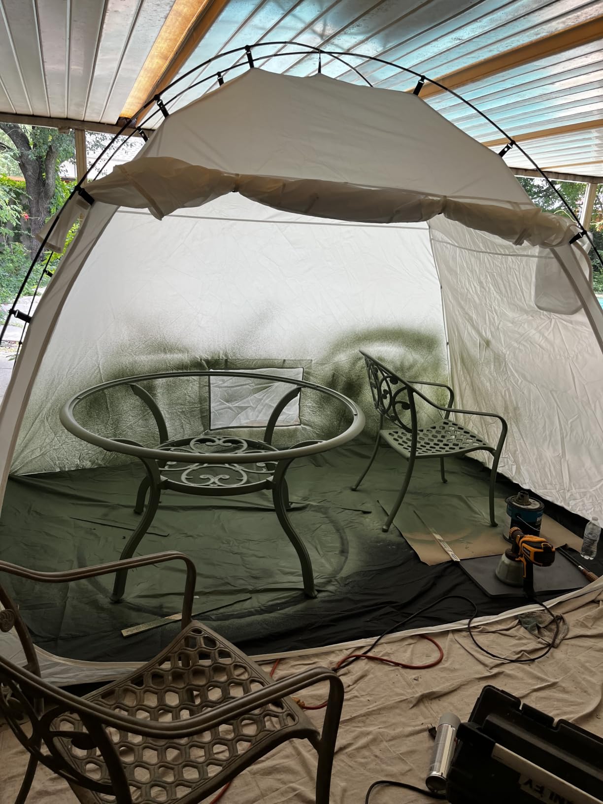 Siebwin 10x6x6.5ft Spray Paint Tent, Mesh Screen & Windproof Hooks, White customer photo 2