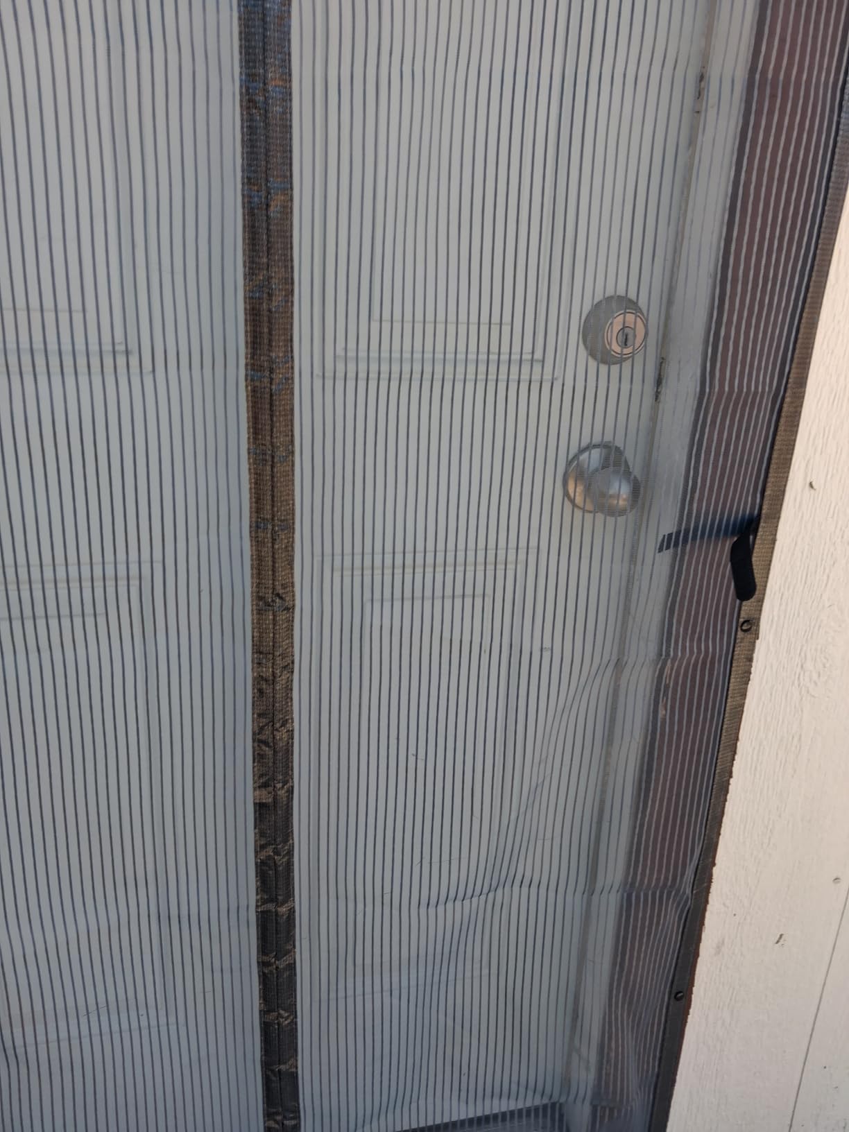 Heavy Duty Door Screen Magnetic Closure, LOVIGA Thickened Fiberglass Screen Door Mesh, Self Sealing, Tear Resistant, Easy Assemble, Fine Mesh Keep Bugs Out Fit Door Size 36 Inch X 82 Inch customer photo 1