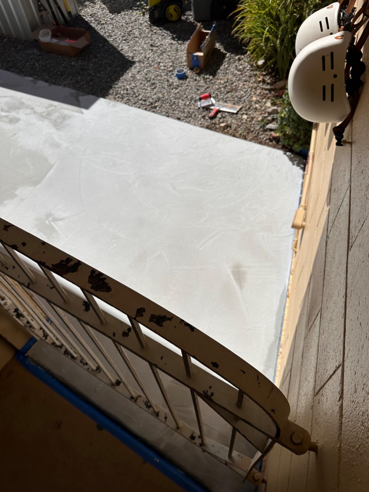 SureCrete SureBroom Heavy-Traffic Overlay | Gray | 45 lb customer photo 1