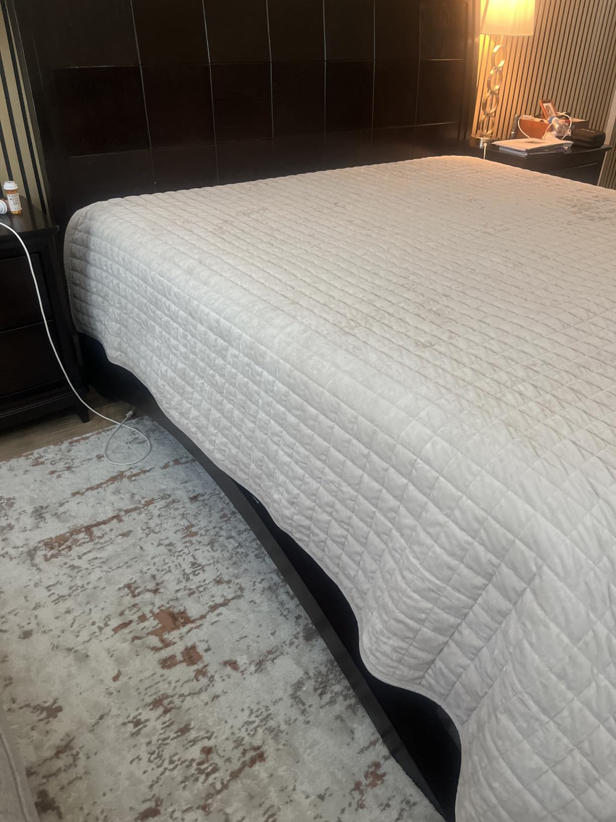 RECYCO Channel Box Stitch Velvet Quilt Set, King Size, Beige customer photo 2