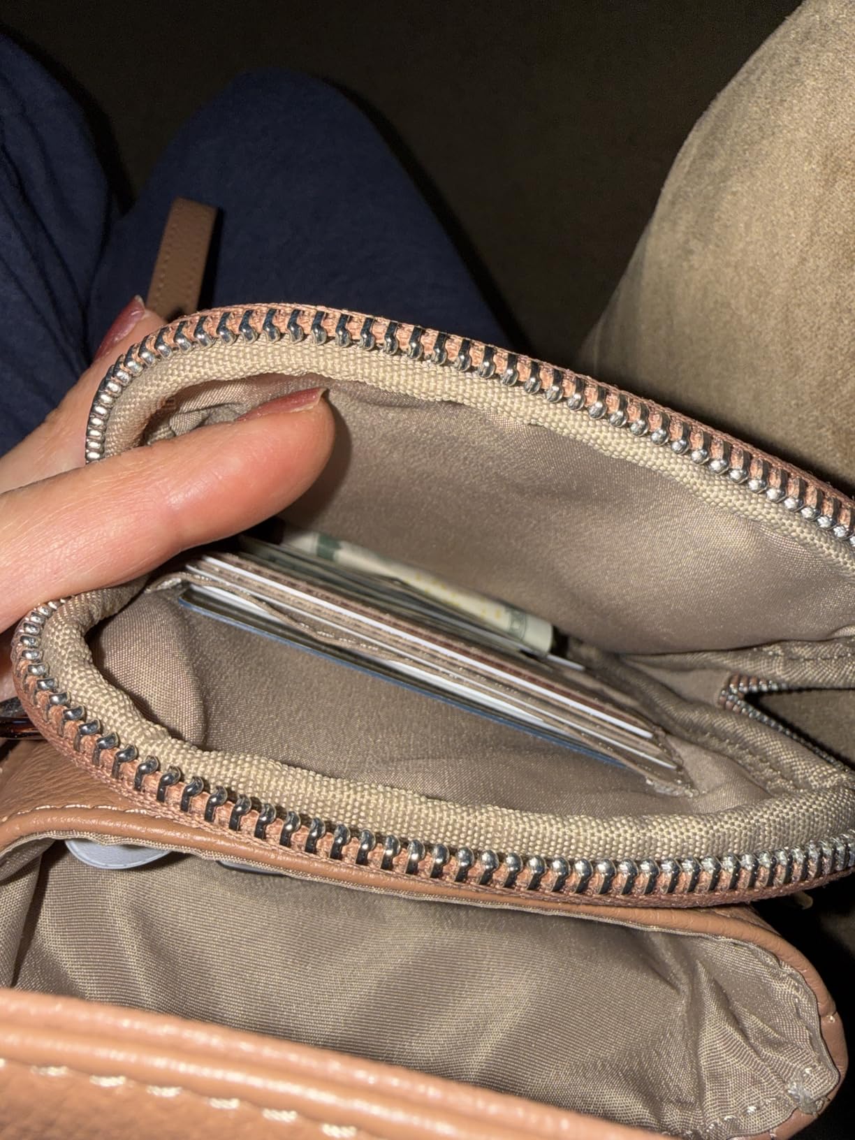 befen Genuine Leather Crossbody Bags for Women, Cell Phone Cross body Purse Bag with RFID Blocking Card Slots customer photo 2