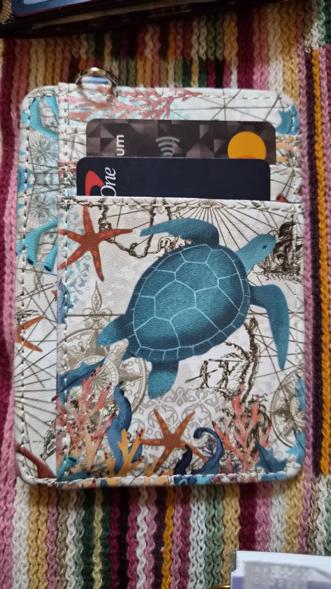 Yonlevres Sea Turtle Credit Card Holder Slim RFID Wallet Women Small Travel customer photo 1