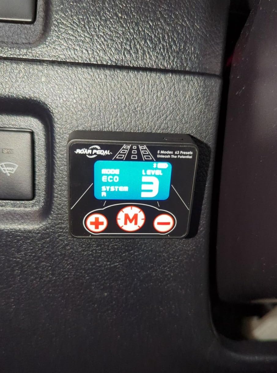 Roar Pedal Throttle Response Controller with Remote Control RP931 | for 4Runner, Tundra, Sienna, Highlander, Land Cruiser, Avalon, Camry, Corolla, Matrix, Prius, RAV4, Venza, Yaris, Lexus customer photo 1