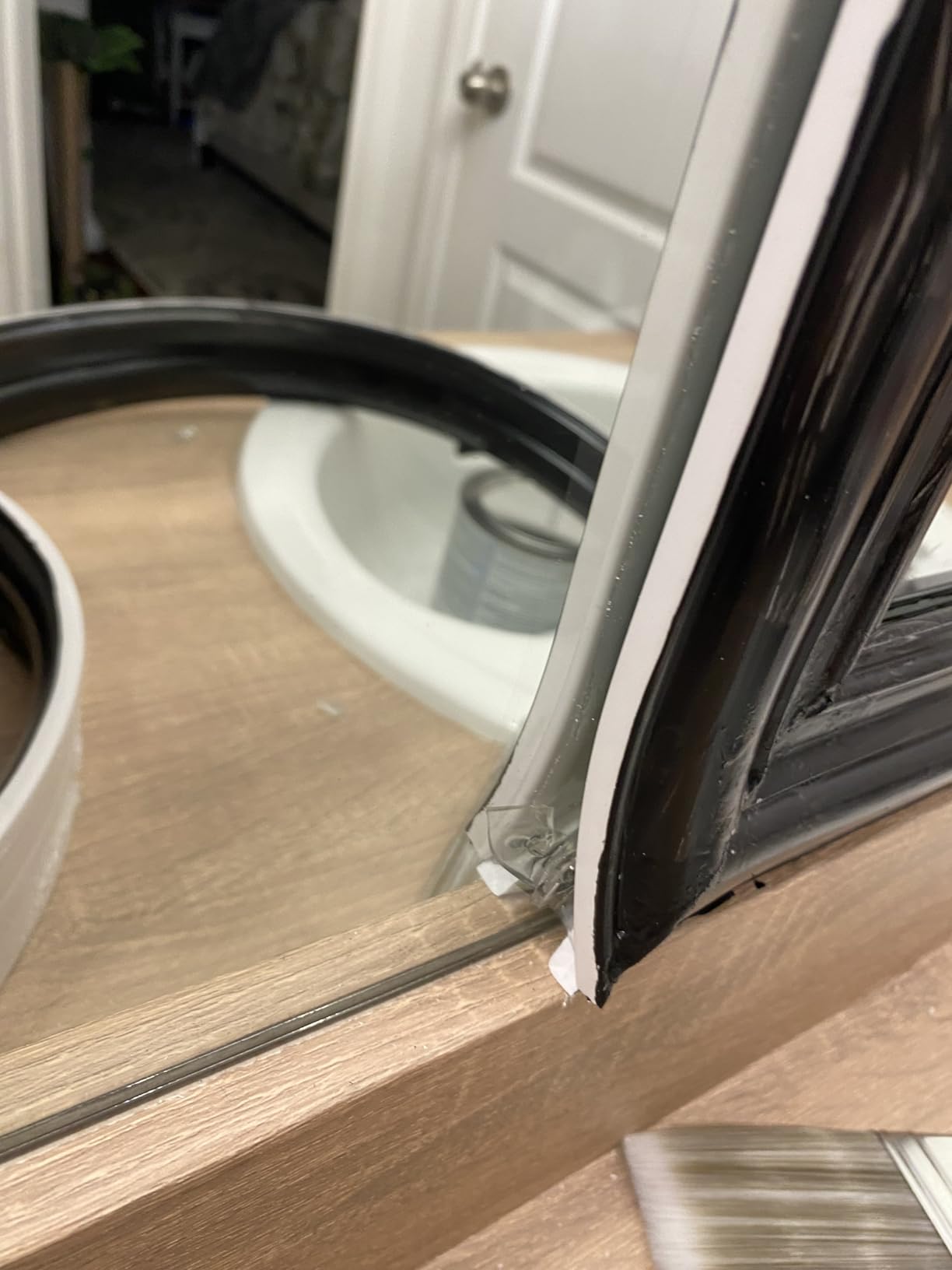 Coengwui Peel and Stick Wall Molding Trim, Lightweight Chair Rail Wainscoting Panel, Finish Strip for Home Decoration (9.8ft x 2.36in) customer photo 2