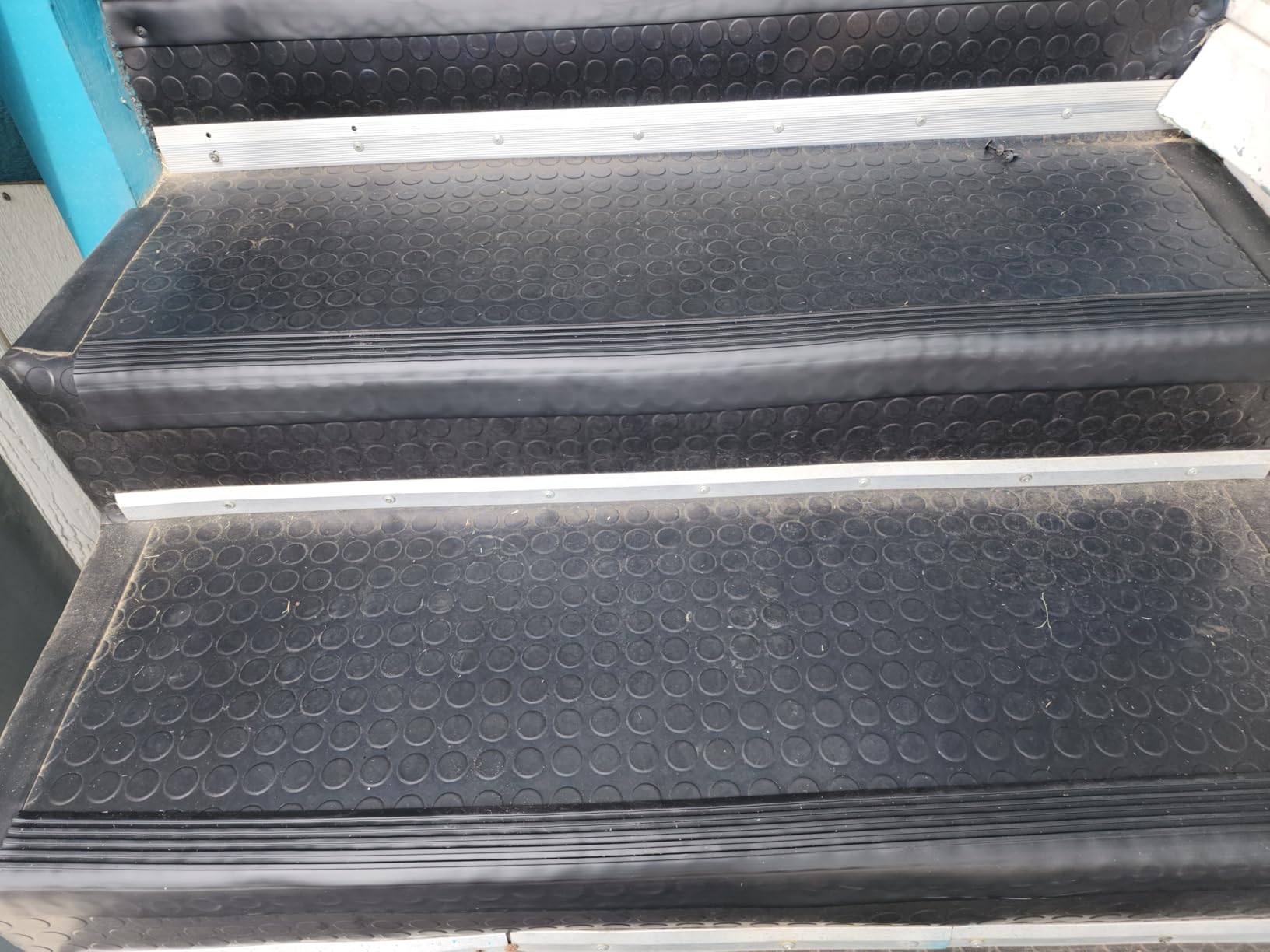 Elvone Stair Edge Protector, Rubber Stair Nosing, 10 Ft customer photo 2