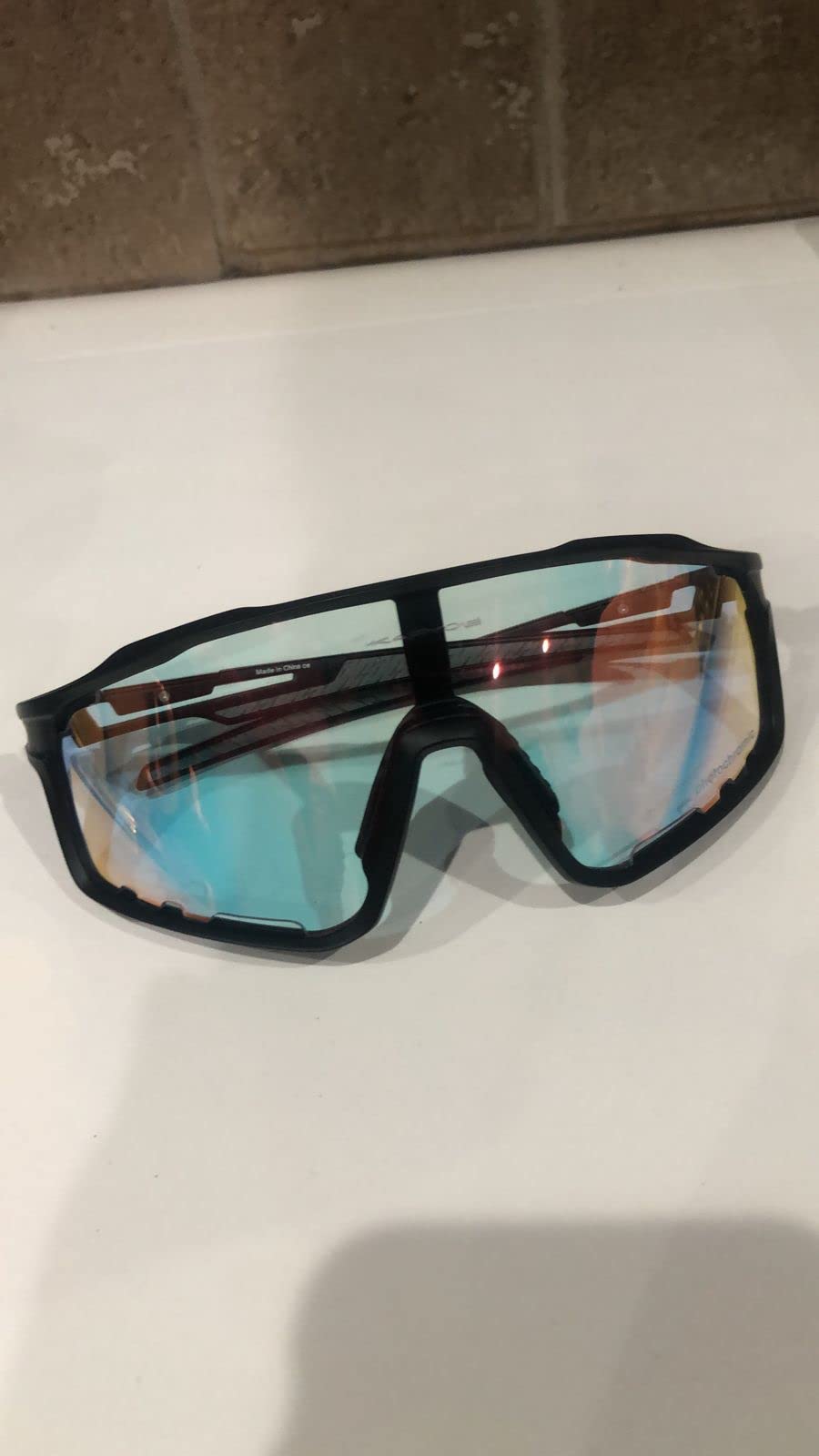 KAPVOE Photochromic Cycling Sunglasses Men Women K76 customer photo 1