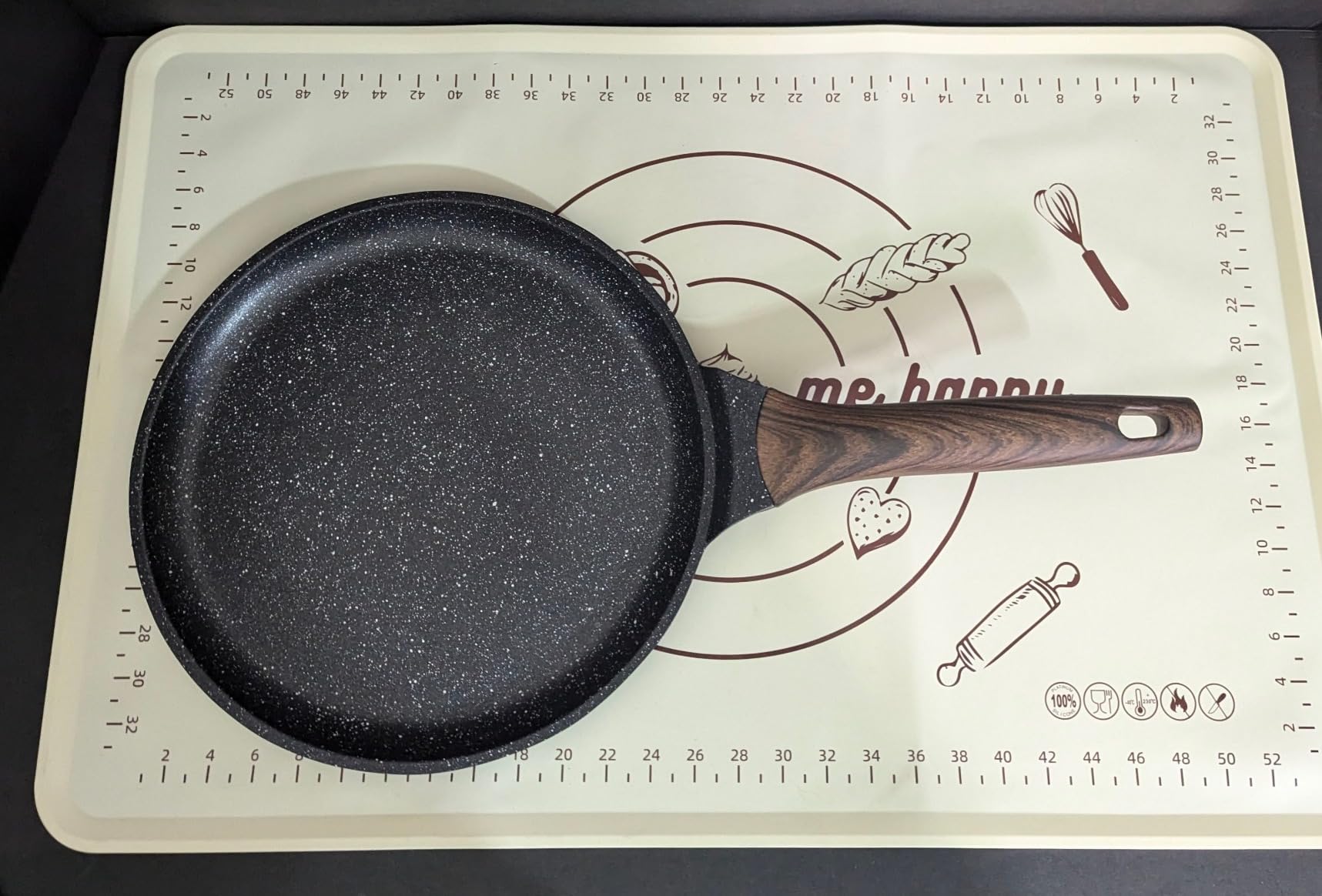 Kordisen Crepe Pan Nonstick, 12 Inch Dosa Pan with Spreader, Granite Coating Comales Para Tortillas Pancake Pan, Flat Bottom for Stove Top, Induction Compatible, PFOA Free customer photo 2