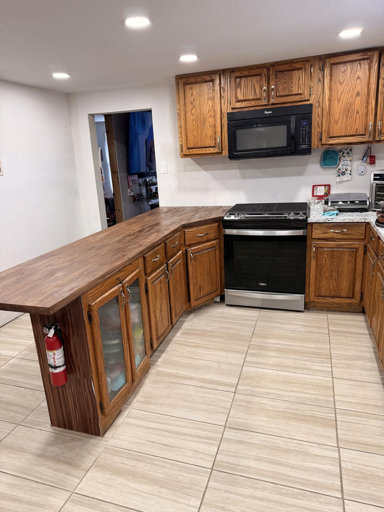 Stone Coat Countertops Epoxy Resin Kit for Countertops, Bar Tops, 1 Gallon customer photo 1