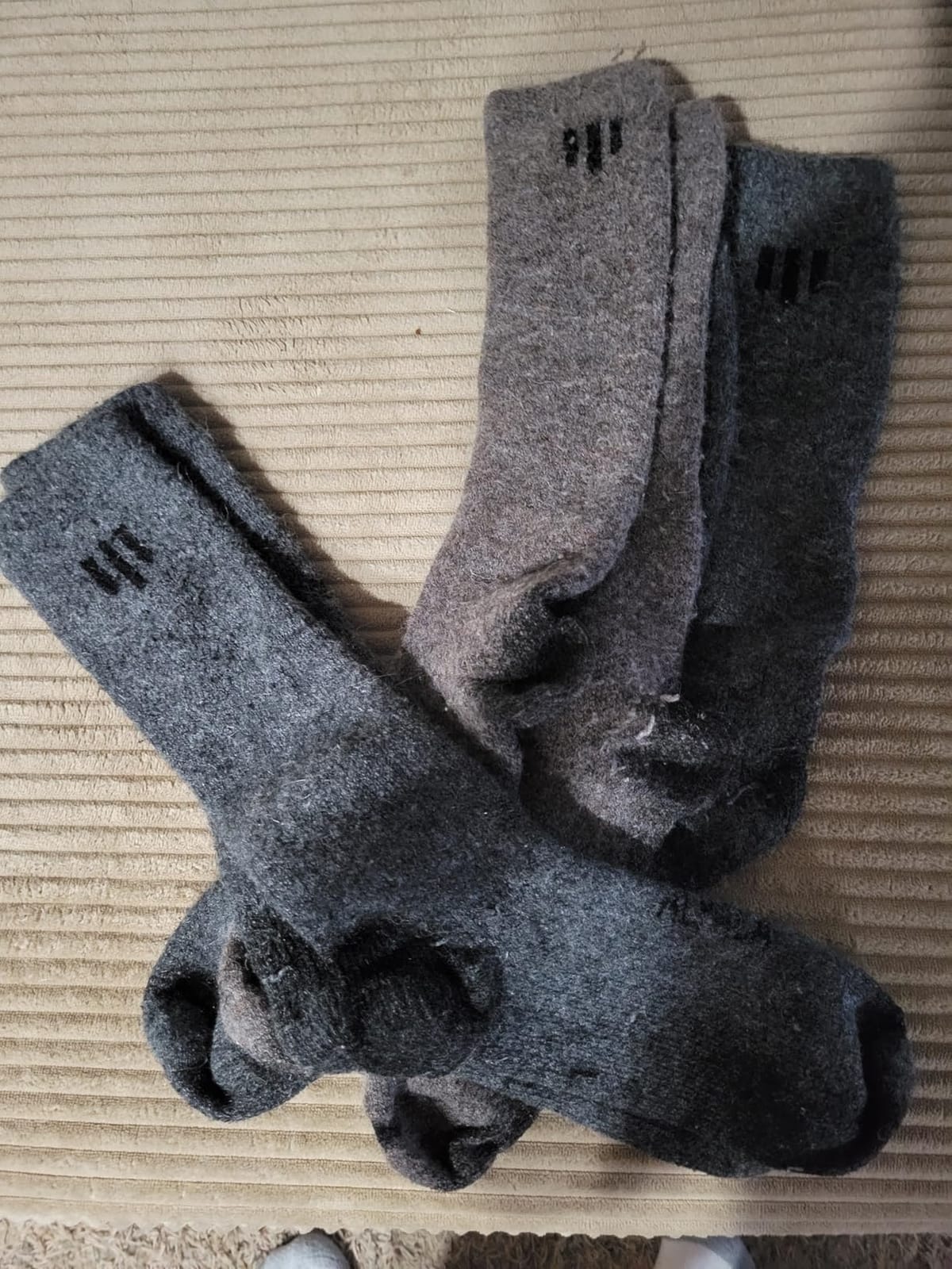 Juclise Alpaca Wool Boot Socks for Men and Women, Heavyweight Cold Weather customer photo 1