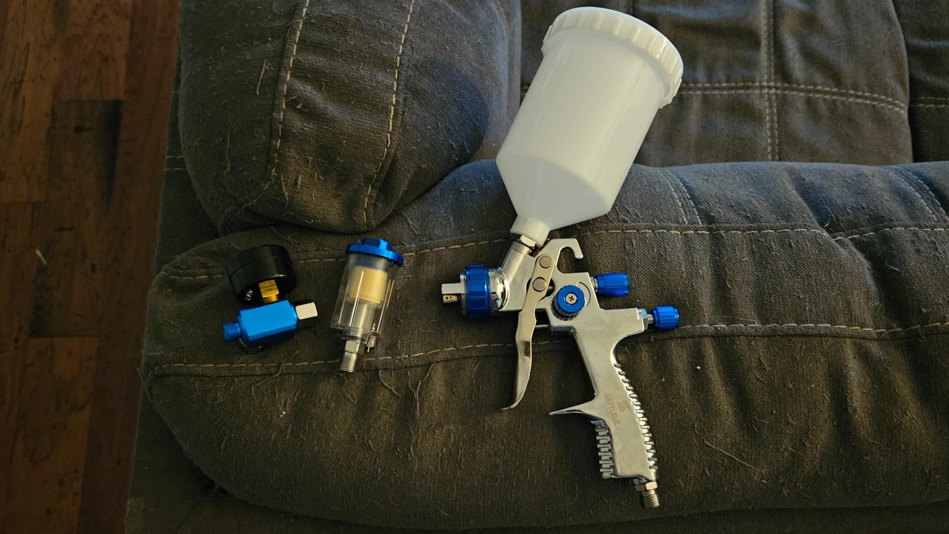 LVLP Air Spray Gun Premium Kit with 1.3/1.5/1.7mm Nozzle & Air Regulator,Automotive Paint Sprayer, for Cars & House DIY Painting Gun customer photo 2