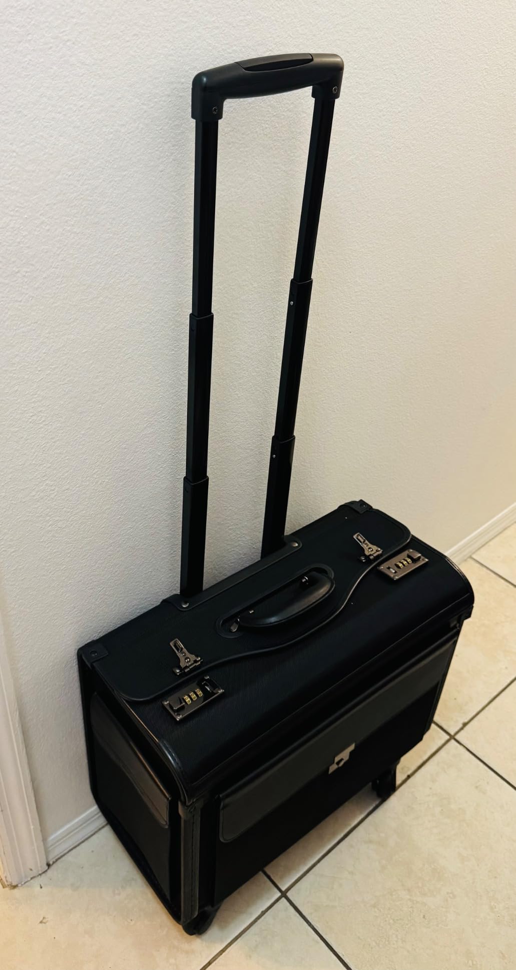 Alpine Swiss Wheeled Briefcase | Rolling Briefcase Locking Telescopic Handle 4 Replaceable Wheels | Pilot Lawyer Litigator Attache Case | 17” Laptop Compartment | Dual Combo Locks | Organizer Pockets customer photo 2