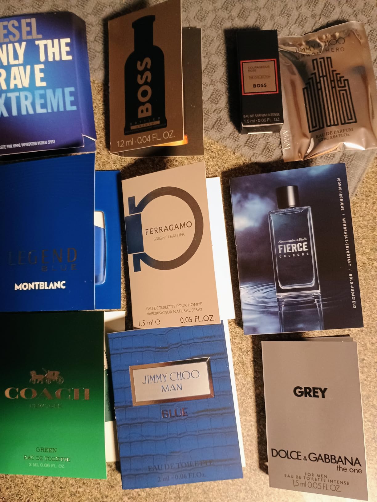 JRoBeauty High End Selection Designer Fragrance Cologne Sampler Set for Men - (Pack of 10 Sample Vials) customer photo 2