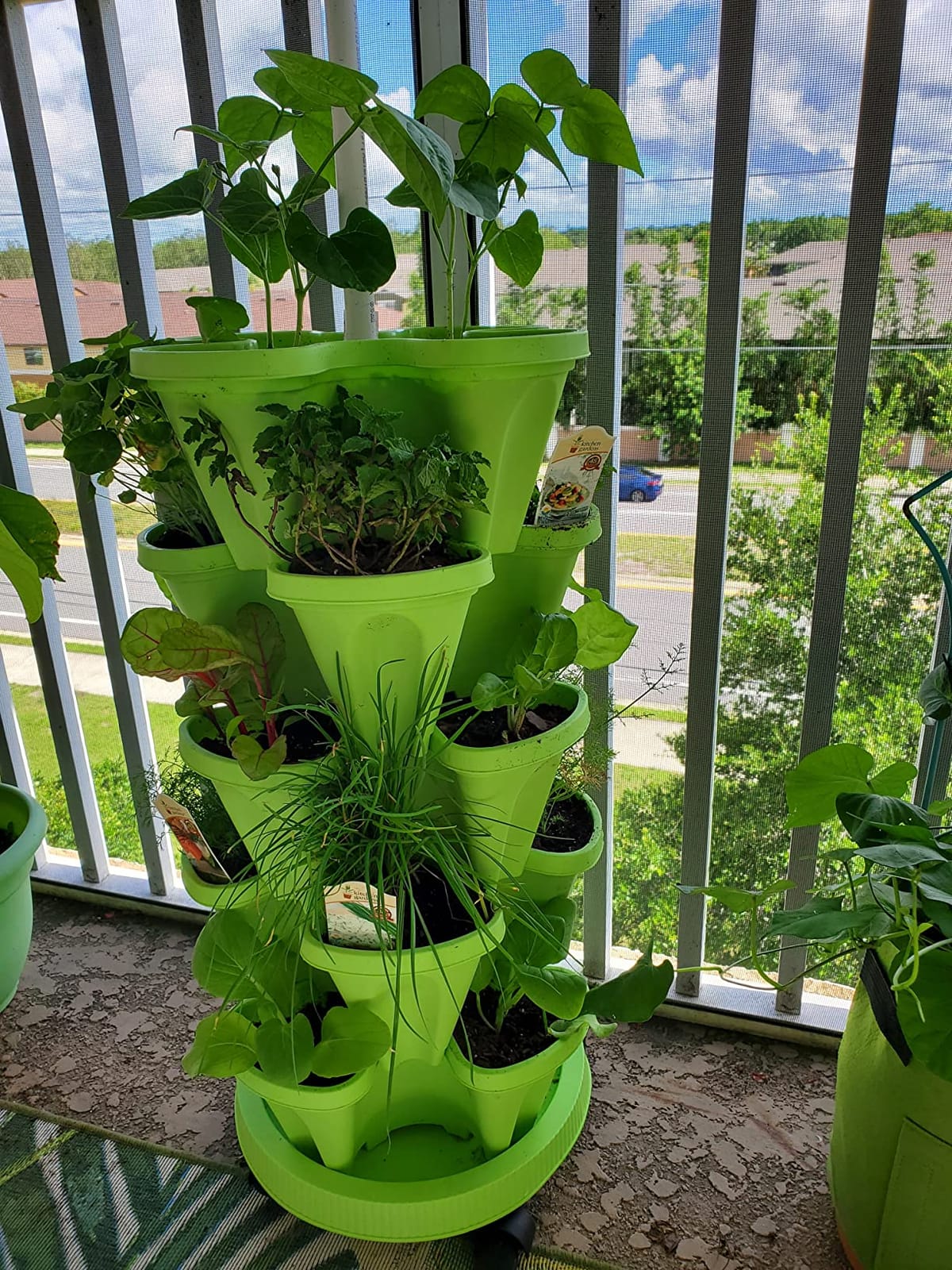 Strawberry Vertical Planter Tower Garden, 7 Tiered Stackable Planter Herb Garden Planter with Movable Casters and Bottom Saucer Indoor and Outdoor - White customer photo 2