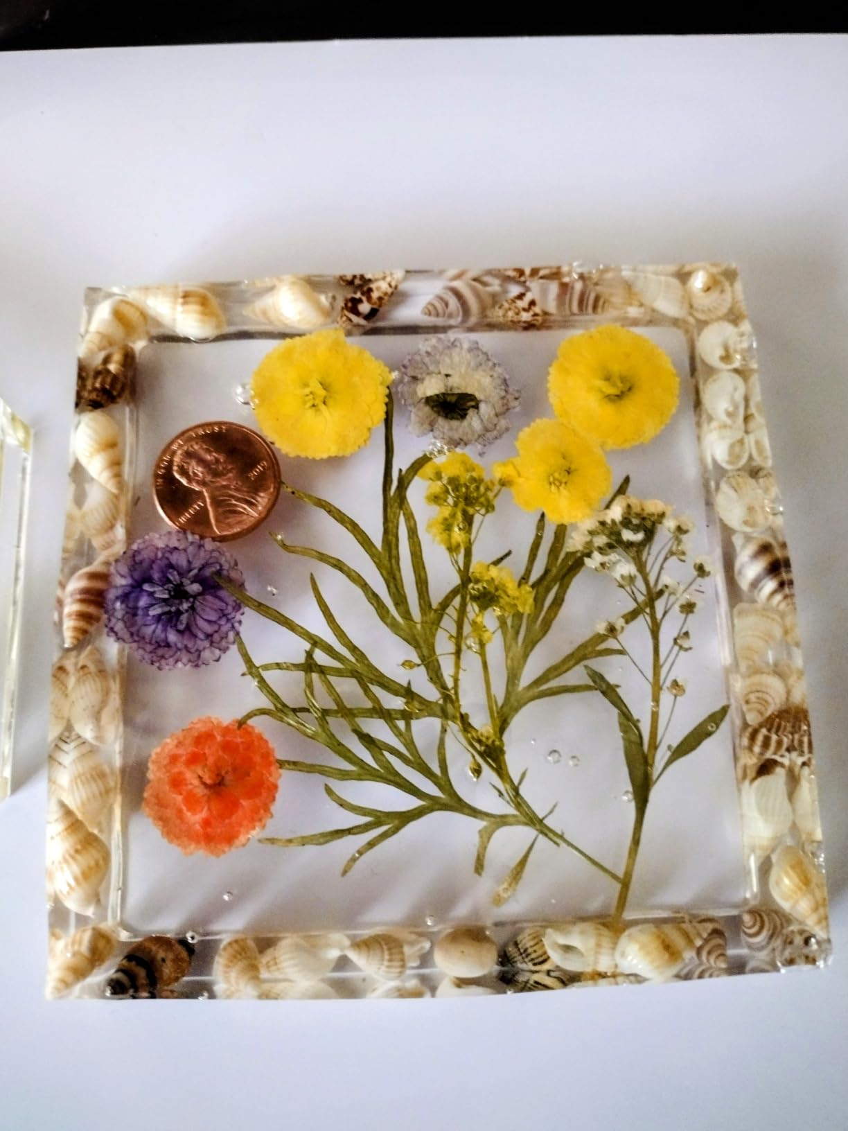 Epoxy Resin 2 Gallon, Crystal Clear Epoxy Resin Kit with Pumps, Self Leveling, Low Odor, High Gloss, No Yellowing Molding & Casting for Mold, Countertop, Table Top, DIY Art Crafts (1gal×2) customer photo 2