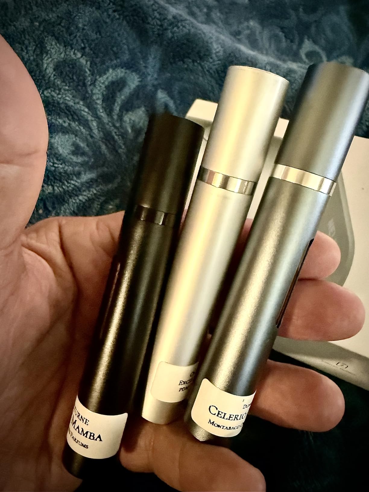 10ml Perfume Atomizer Travel Refillable, 3PCS Perfume Travel Refillable Bottle,Bottom-Filling Fragrances Perfumes Bottle,Mini Cologne Dispenser,Portable Sprayer（Black-Grey-Silver） customer photo 1