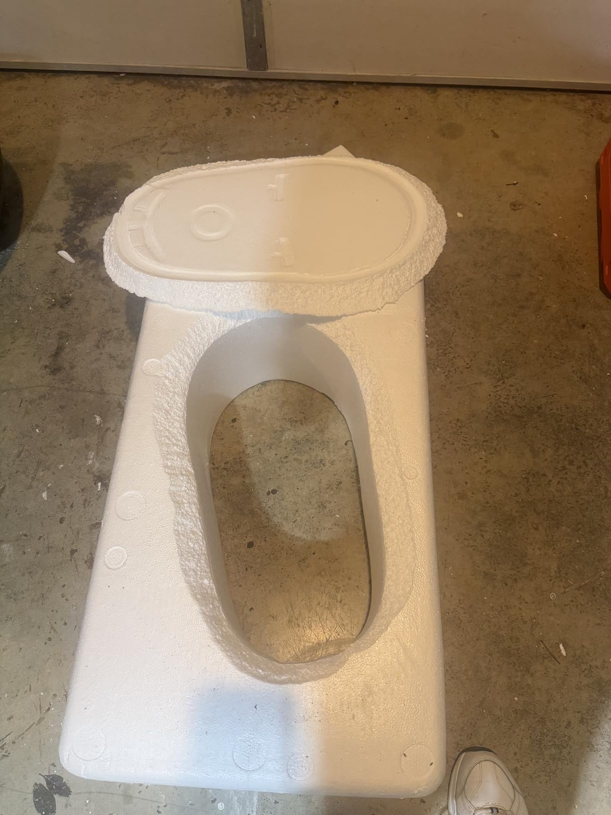 HOROW 17 Inch High Round Toilet with ADA Chair Height, Two Piece Toilet with 1.1/1.6 GPF Dual Flush, MAP 1000g, Extra Tall Bowl for Tall Person & Seniors, HR-R17D customer photo 1