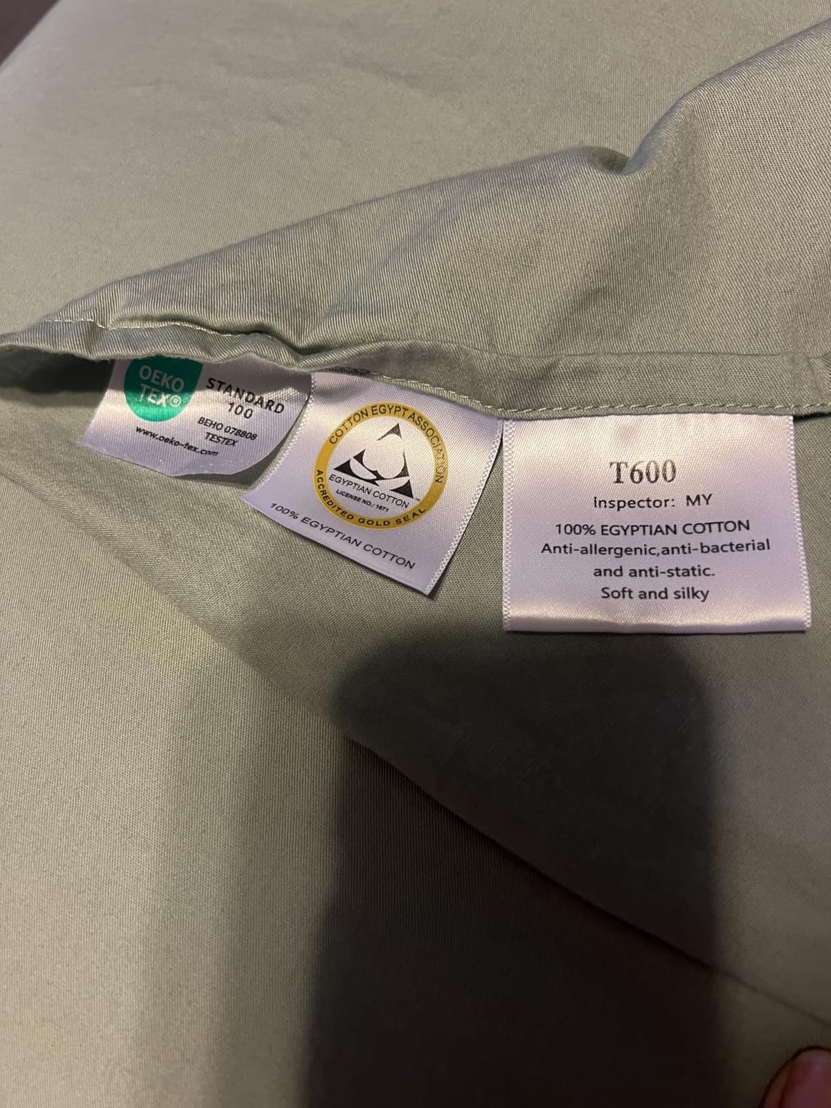 Shilucheng 100% Egyptian Cotton Queen Size Sheets Set (White, Queen) customer photo 2